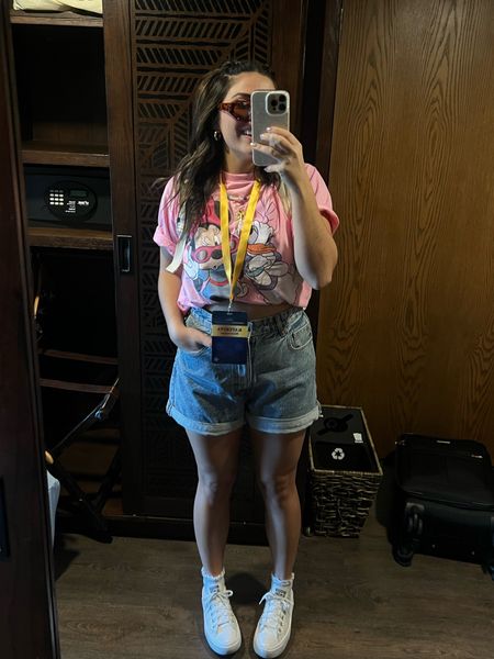 Disney outfit idea! Wore this comfy outfit walking around Epcot & it was perfect. Got this vintage looking tee from Amazon, shorts are old from Zara (linked AE similar), & did my converse move sneakers! They are sooo bouncy & comfortable. Can literally wear them for days.

Sizing:
T shirt - L, size up 
Shorts - M/29
Sneakers - go down .5 size, 7