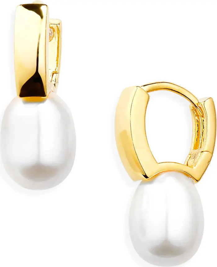 Nordstrom Demi Fine Freshwater Pearl Huggie Hoop Earrings | Nordstrom | Nordstrom