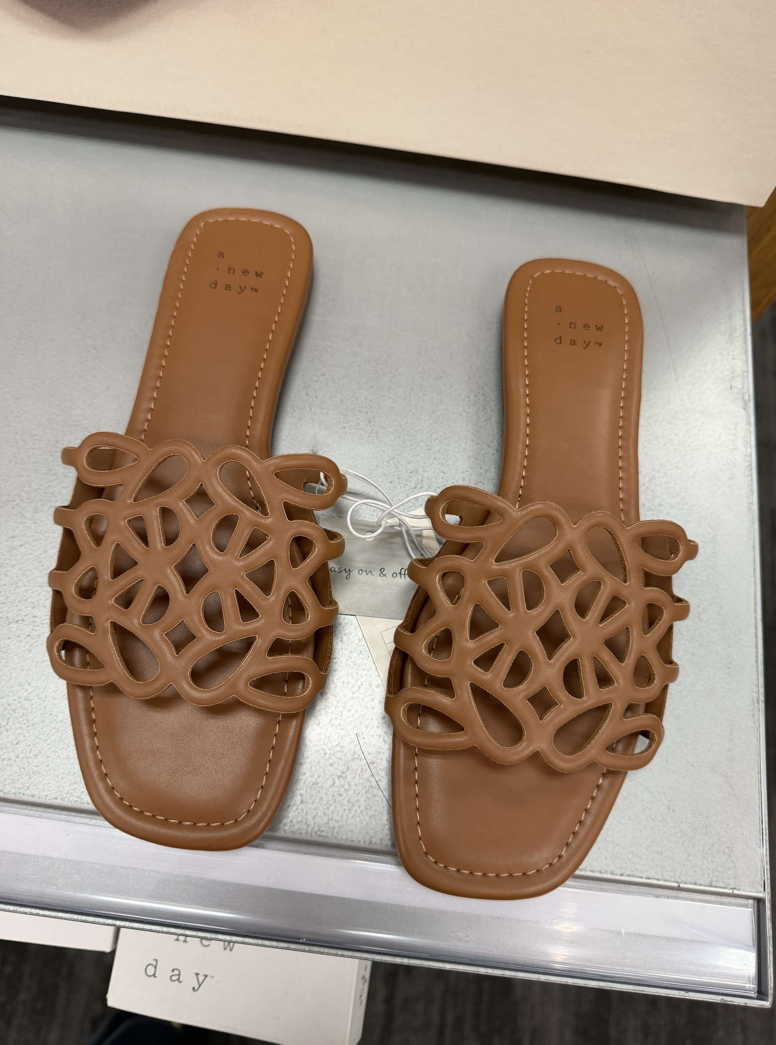 Okay these sandals are such a good look for less! They are just like the more expensive version but so much more affordable!

summer outfits, summer sandals, pool outfits, target fashion, target finds, affordable sandals for summer 

 #LTKootd