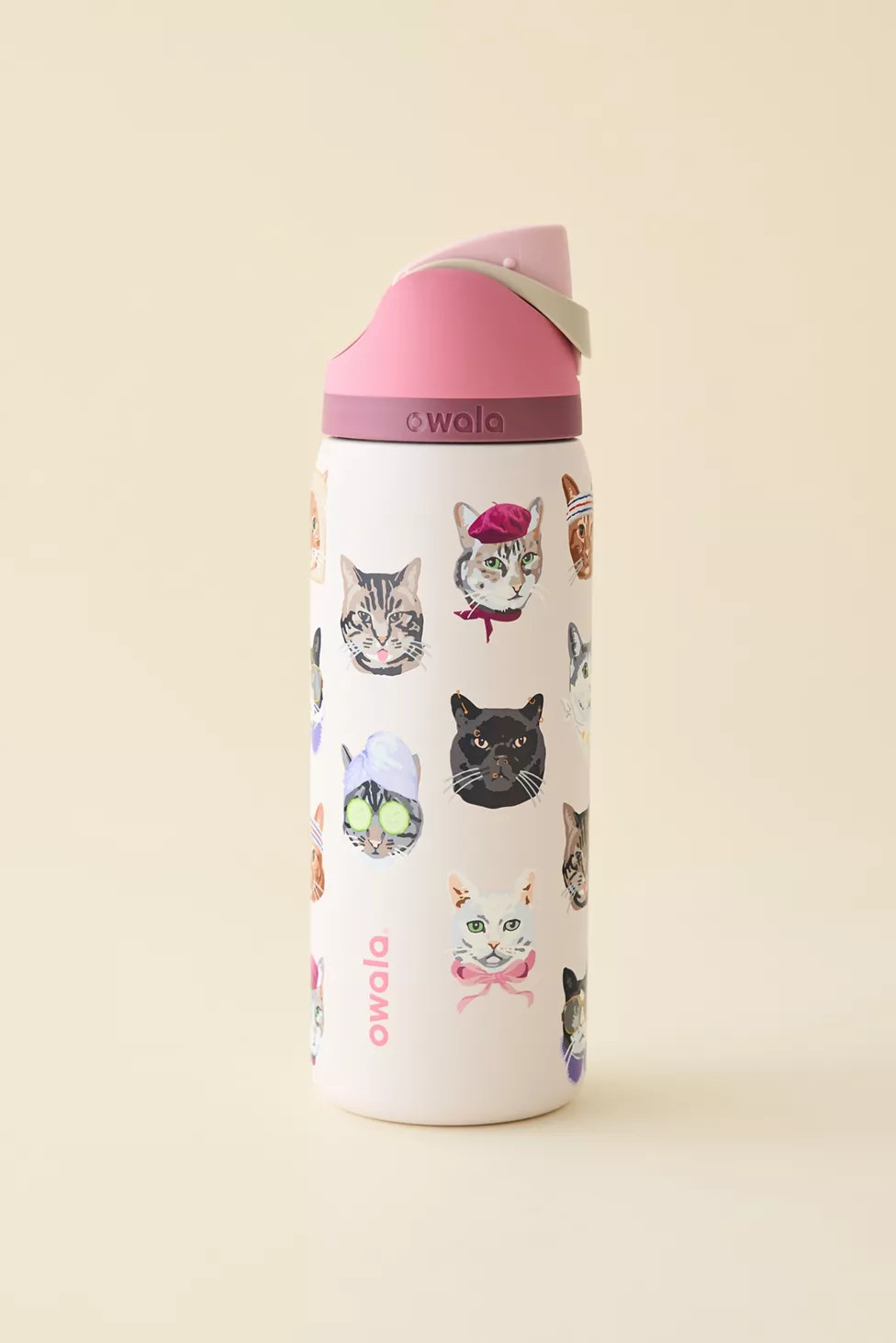 Owala UO Exclusive Cat Collage FreeSip 32 oz Water Bottle | Urban Outfitters (US and RoW)