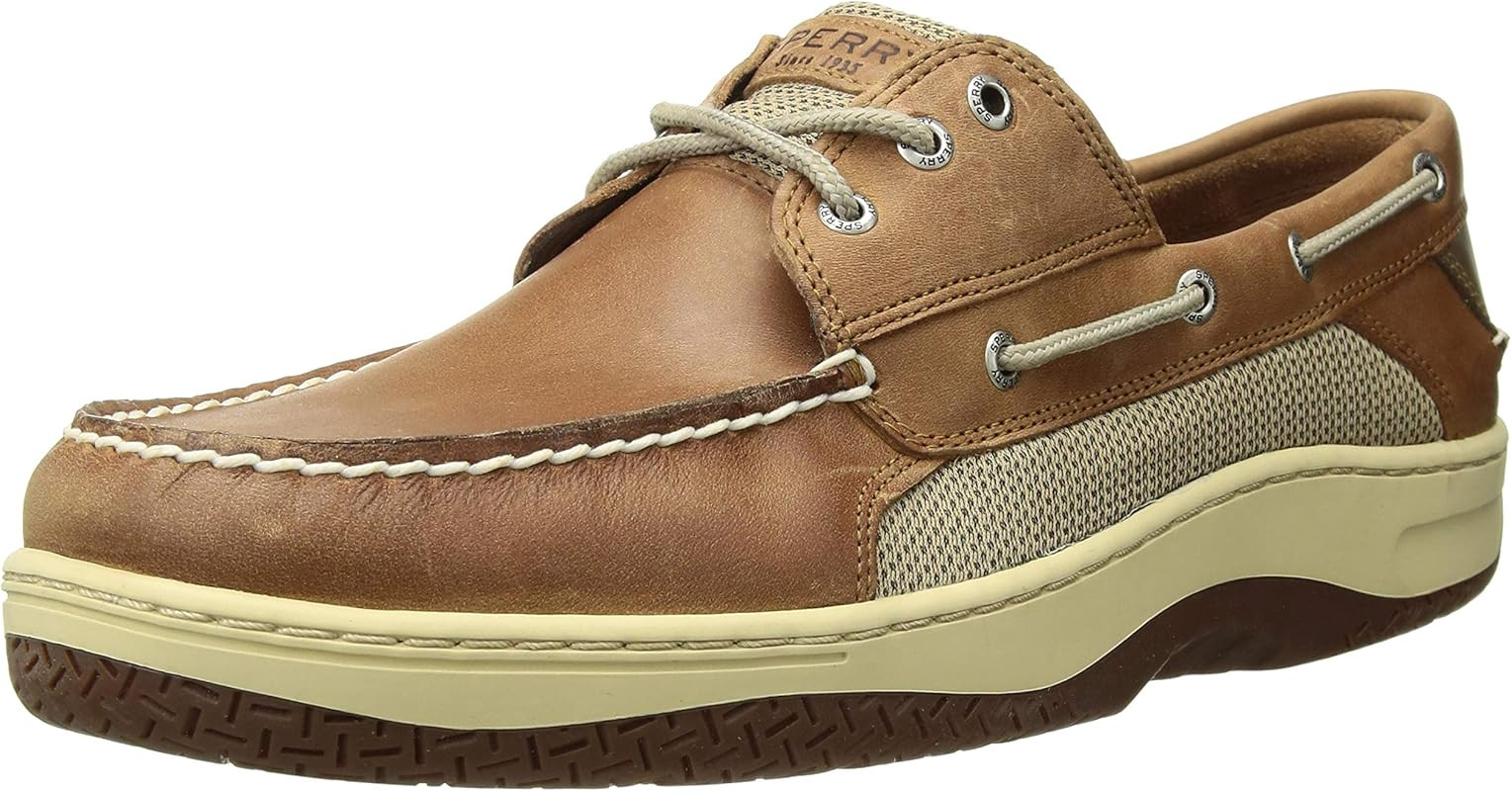 Sperry Men's Billfish 3-Eye Boat Shoe | Amazon (US)