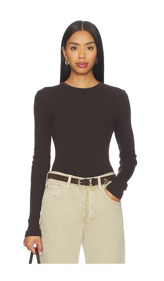 Citizens of Humanity Pilar Waffle Crewneck Top in Chocolate. - size L | Revolve Clothing (Global)