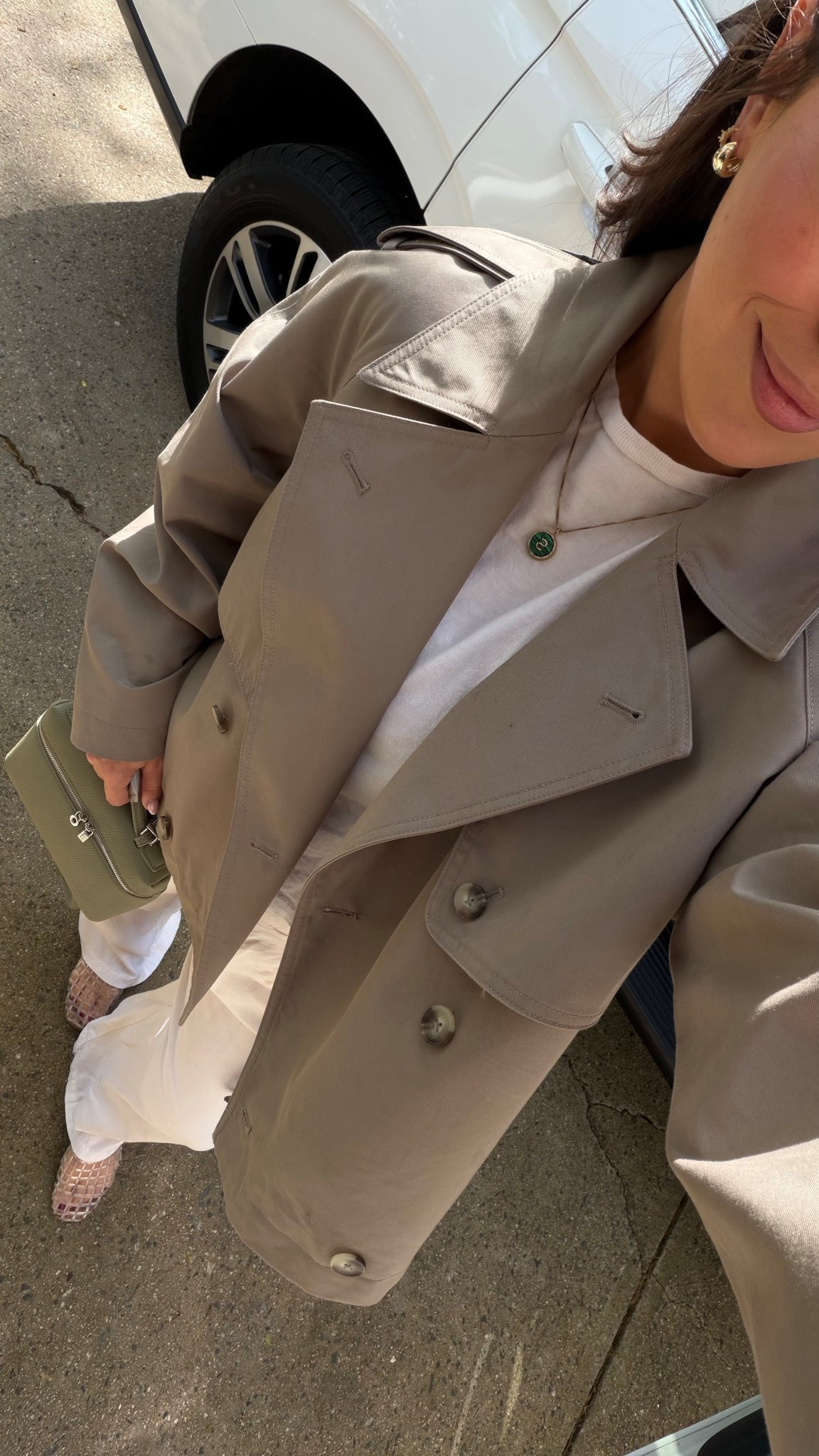 Spring transition outfit with a cropped trench! 

#LTKootd #LTKSeasonal #LTKgrwm