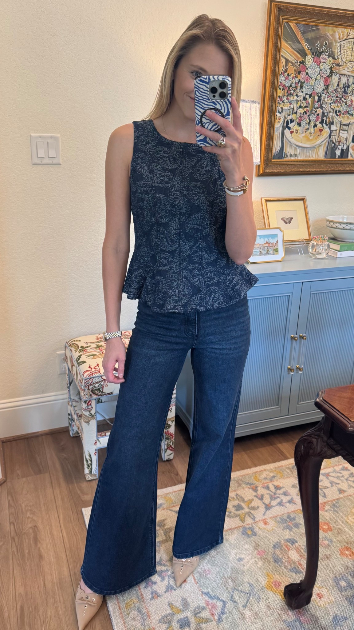 Head to toe...Walmart! This top reminds me of a fall pattern from a designer! Top can be worn so many ways but paired with these $25 jeans & $25 kitten mules! #walmartpartner