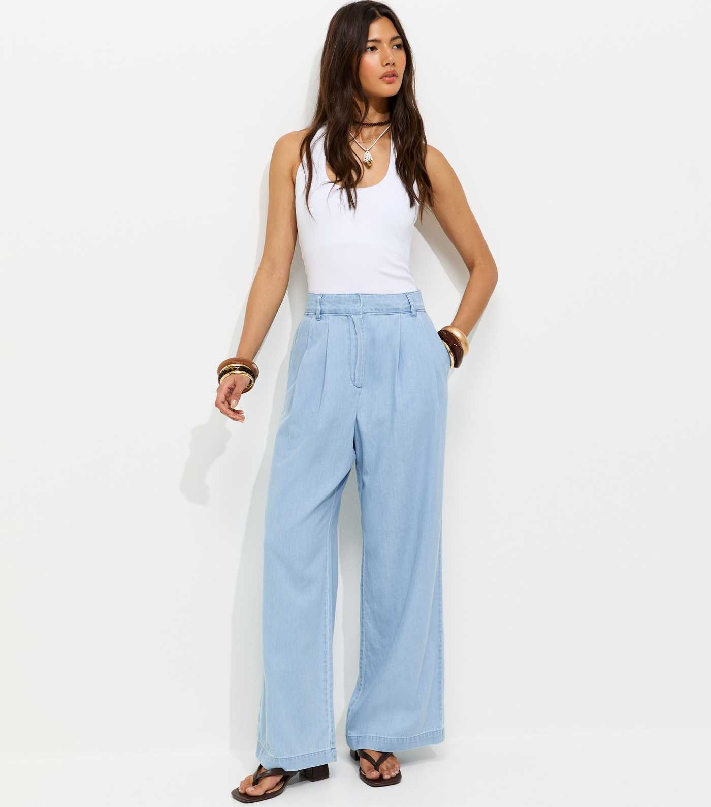 Light Blue Pleated Wide Leg Trousers | New Look | New Look (UK)