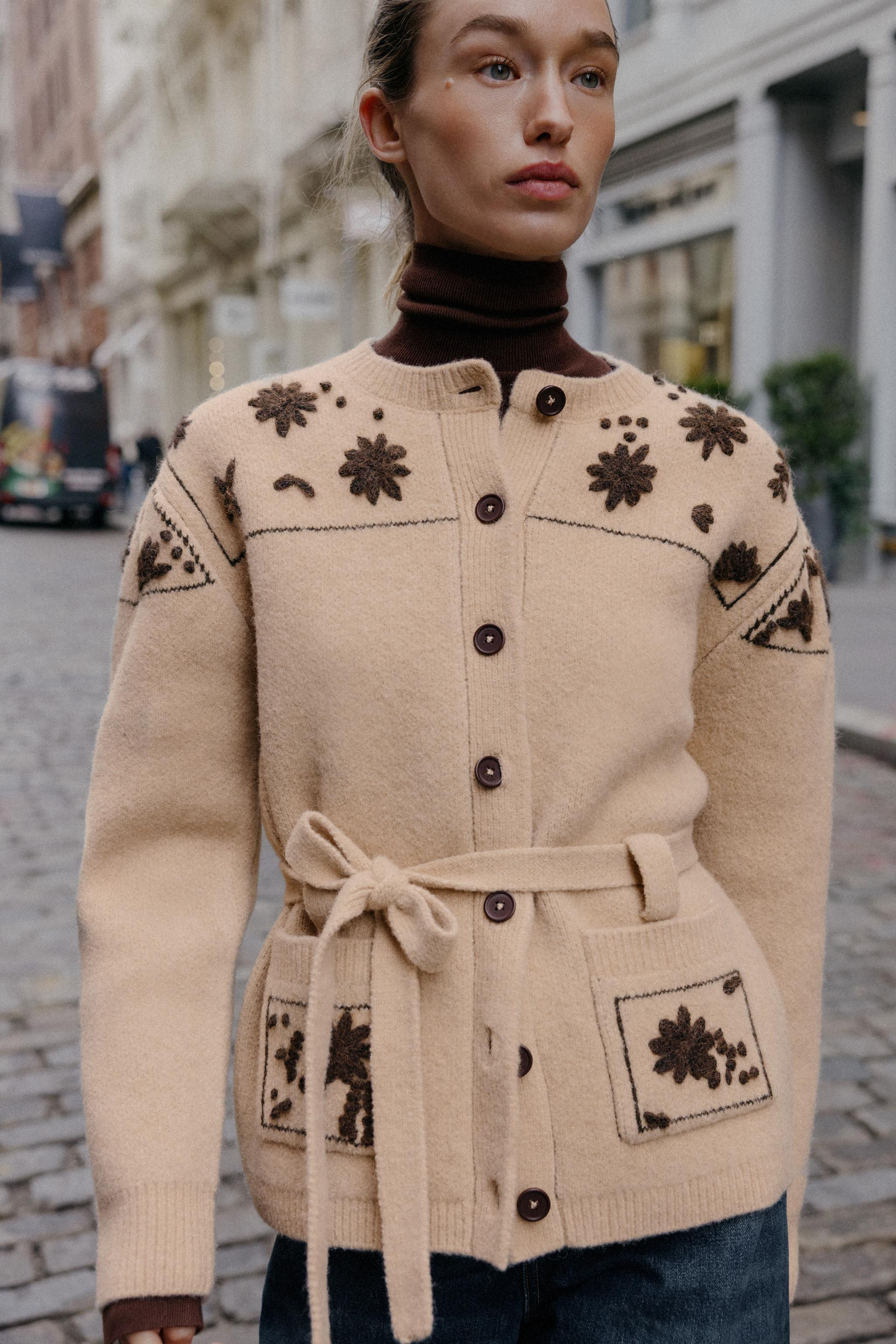 WOOL BLEND JACKET WITH EMBROIDERED FLOWERS AND BELT | Zara US