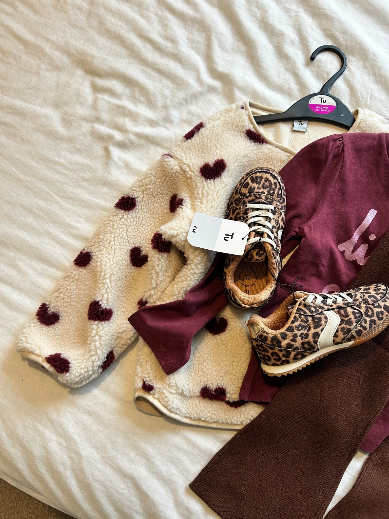 Building my daughters autumn wardrobe 
Girls clothes 


#LTKuk #LTKautumn #LTKkids