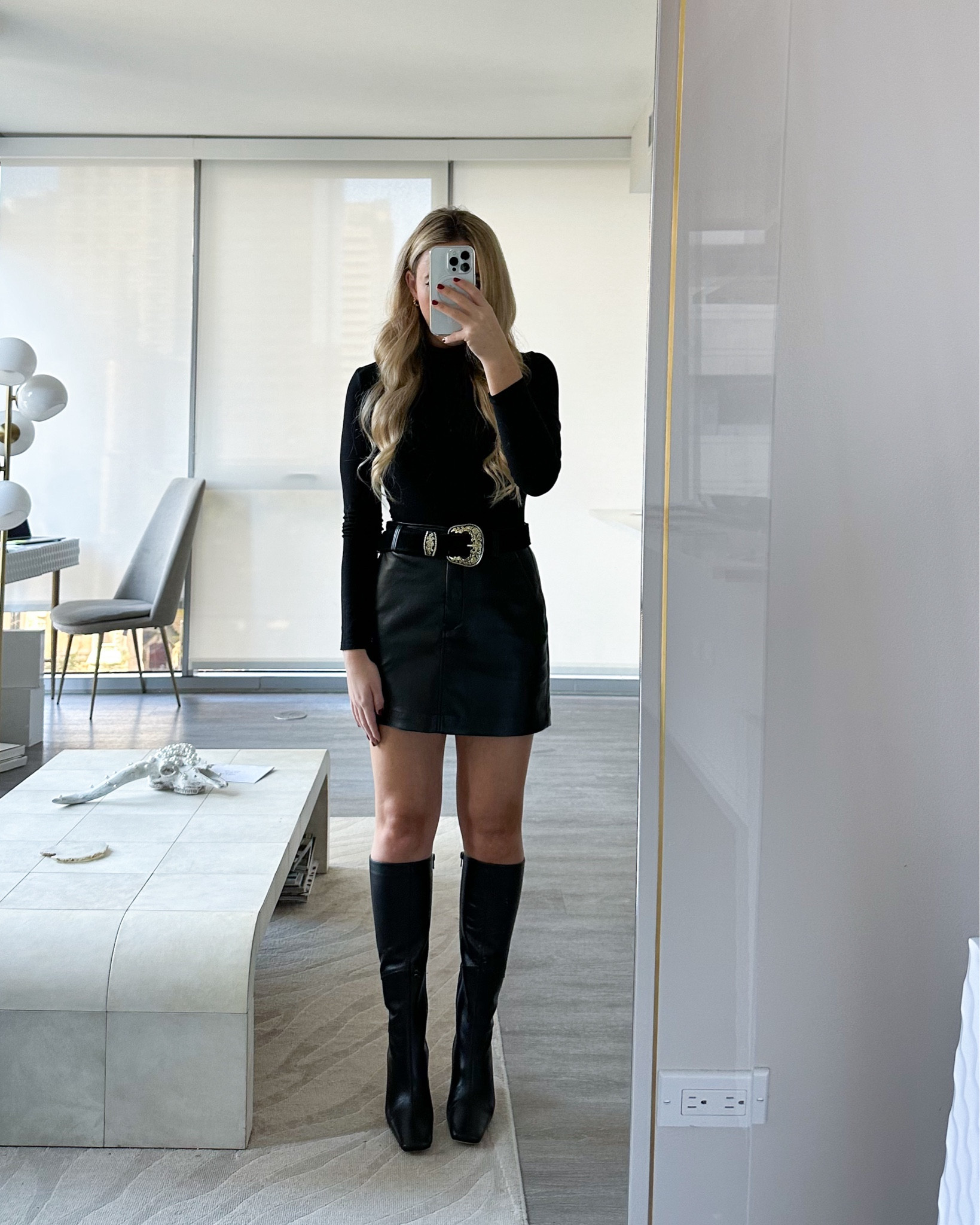 tonight’s look: wore this look again for going out 


Aritzia outfit, going out look, style fashion, winter going out, fall fashion, ootd, nyc outfits Chicago, western belt, Tony bianco, vegan leather mini skirt, black boots, black turtleneck, date night, holiday outfit, Christmas party, office party look, dinner and drinks 

#LTKShoeCrush #LTKHoliday #LTKU