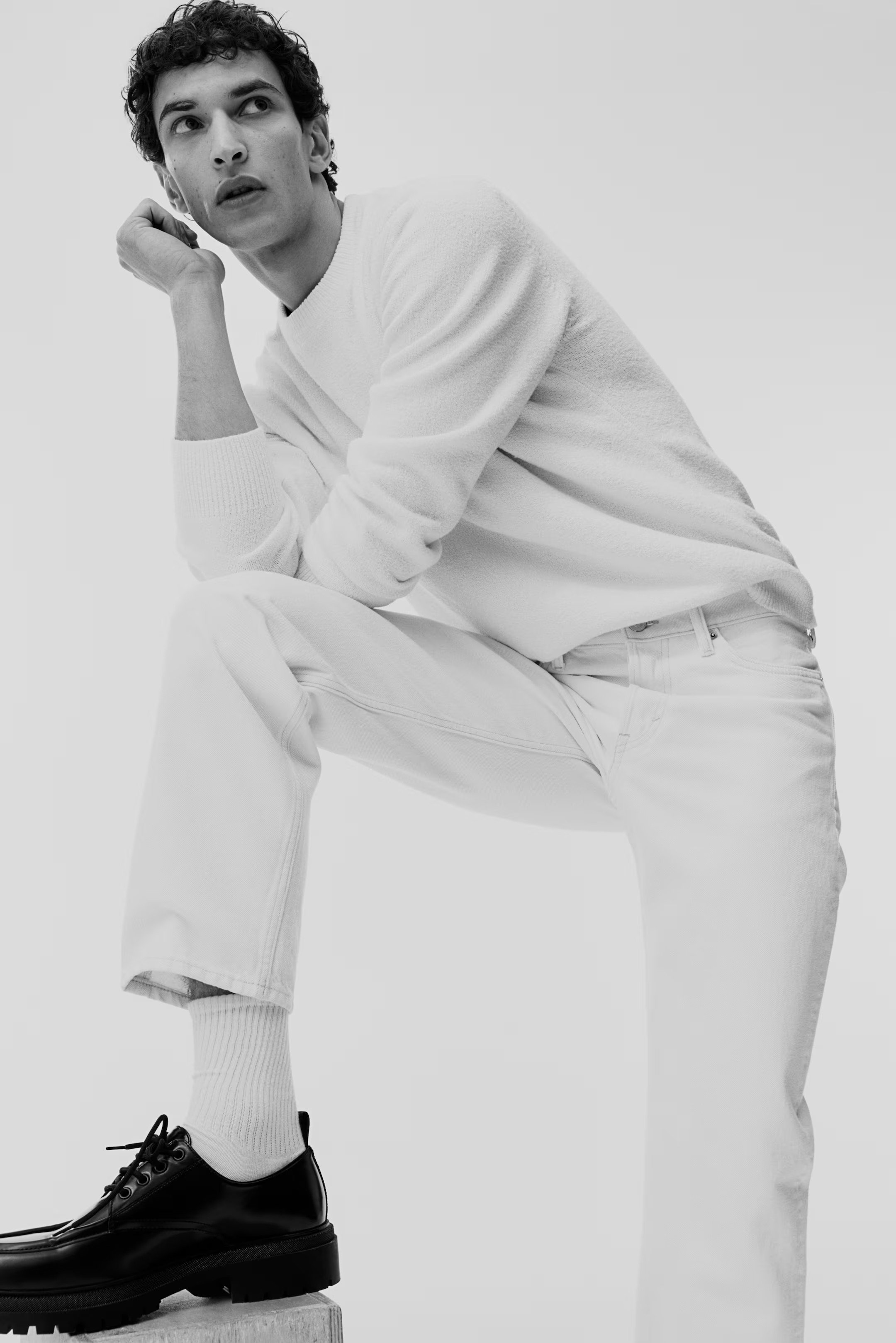 Straight Regular Jeans | H&M (UK, MY, IN, SG, PH, TW, HK)