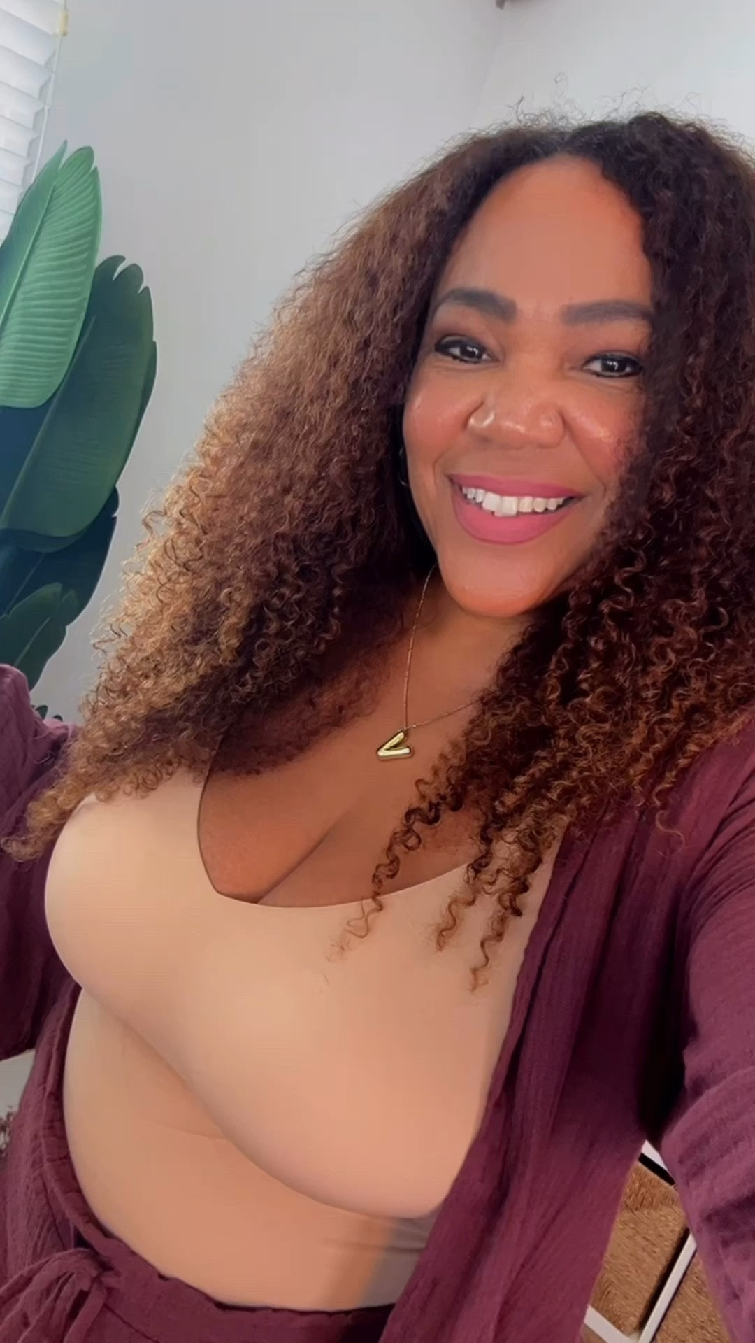 Got this set in three colors 😮! Wearing a large. Honeylove cami with built bra is an xl. Sooo comfy and supportive 💫

💥Use my promo code link for 20% off!! ✨honeylove partner
 https://checkout.honeylove.com/VRODRIGUEZ 

#LTKMidsize #LTKOver40 #LTKootd