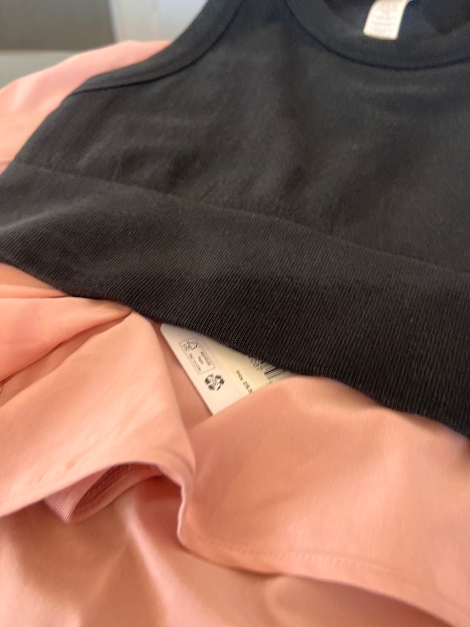 My @Alo Yoga purchase today. This pink is great!

#LTKootd #LTKActive