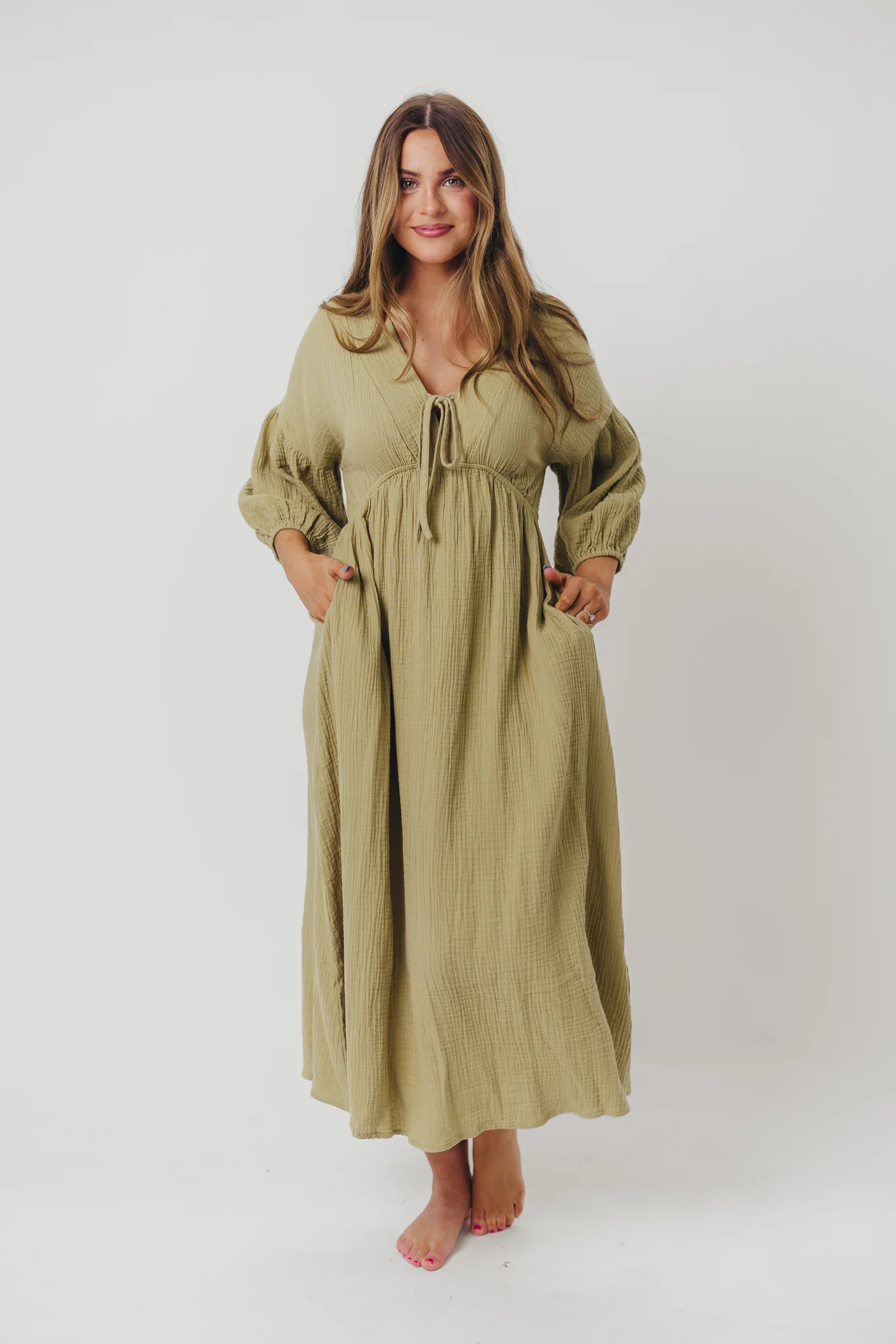 Hunter 100% Cotton Gauze Midi Dress in Thyme - Bump Friendly and Inclu | Worth Collective