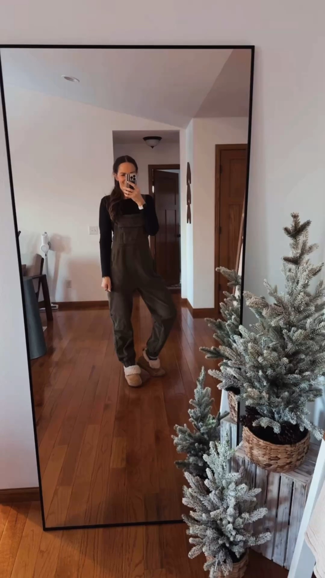 Layered up & living in these fleece overalls 🤍 Perfect over long sleeves, or chunky knits.

#LTKootd