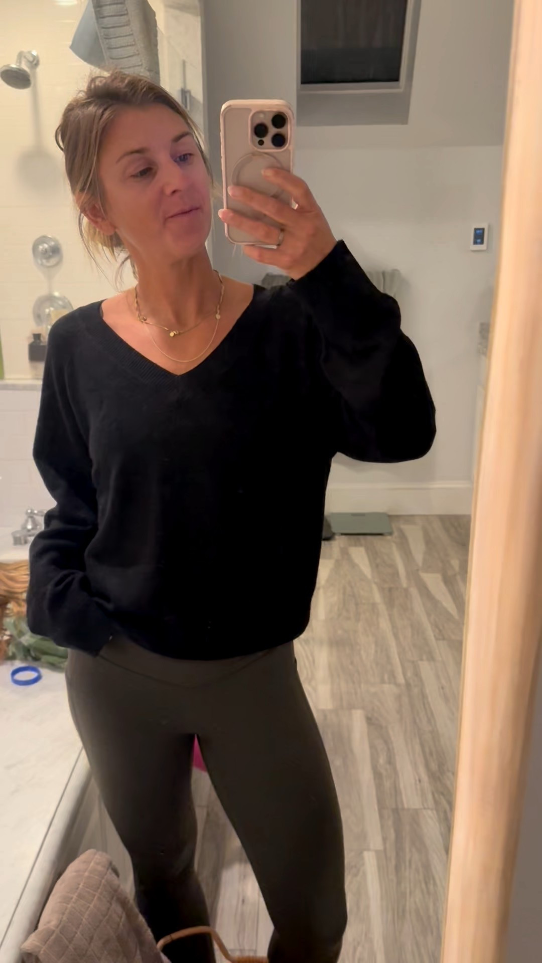 Old navy sales continue. This sweater is currently 40% off! 

#LTKHoliday #LTKOver40 #LTKGiftGuide