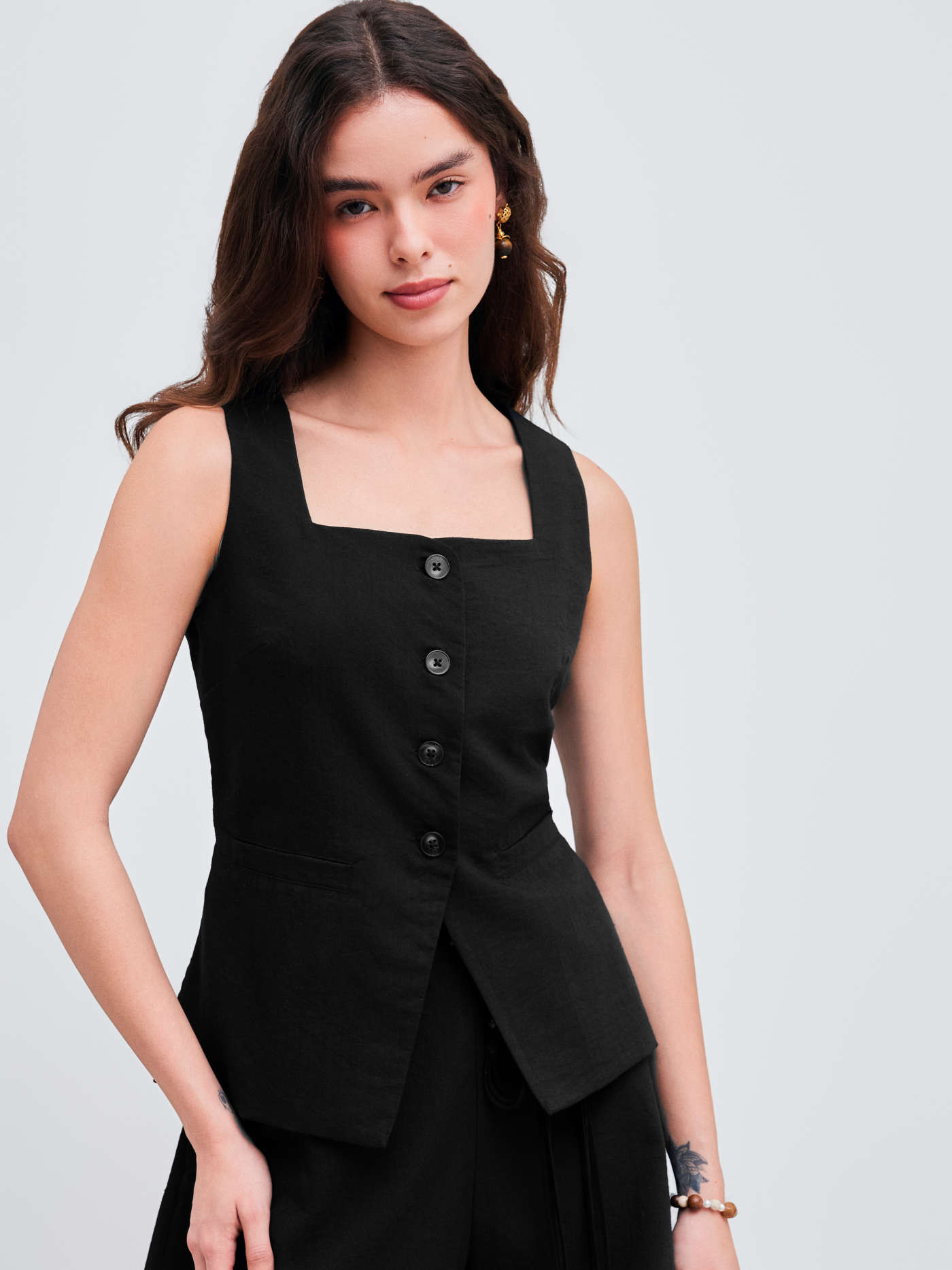 Woven Square Neck Solid Knotted Blazer Vest | Cider