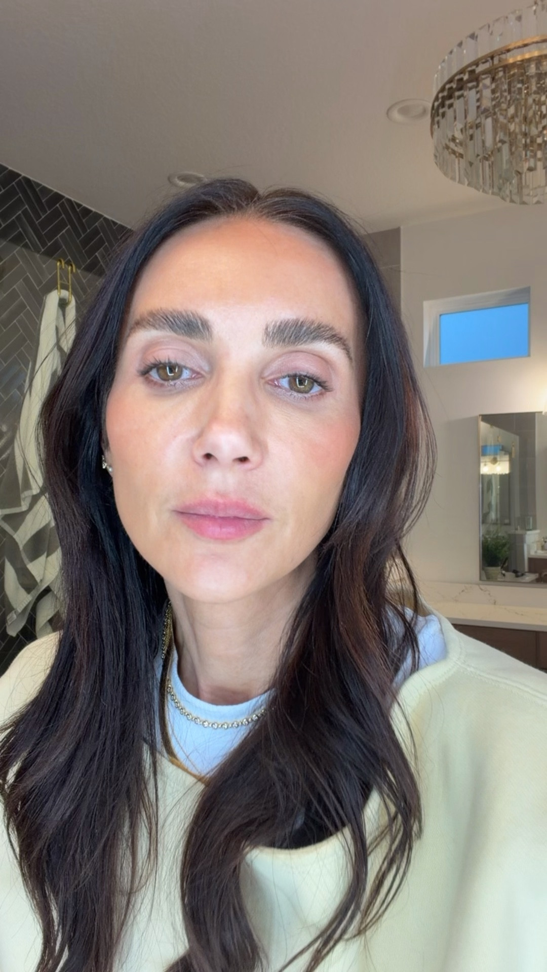 Makeup on sale , shade 4n1 in new Estée Lauder double wear foundation 

#LTKSaleAlert #LTKBeauty #LTKOver40