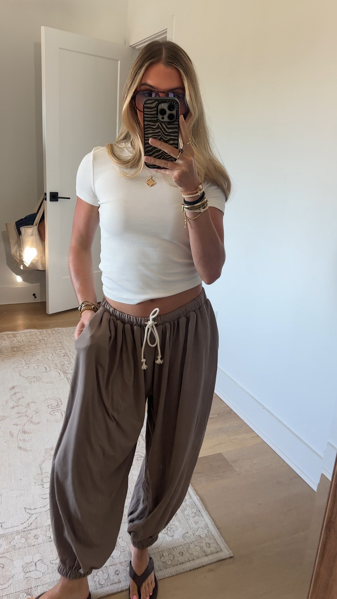 Amazon size small MOOSLOVER Women Pleated Balloon Pants Elastic Waist Baggy Harem Pant Comfy Loose Casual Workout Pants with Pockets

#LTKootd #LTKTravel #LTKdayinmylife