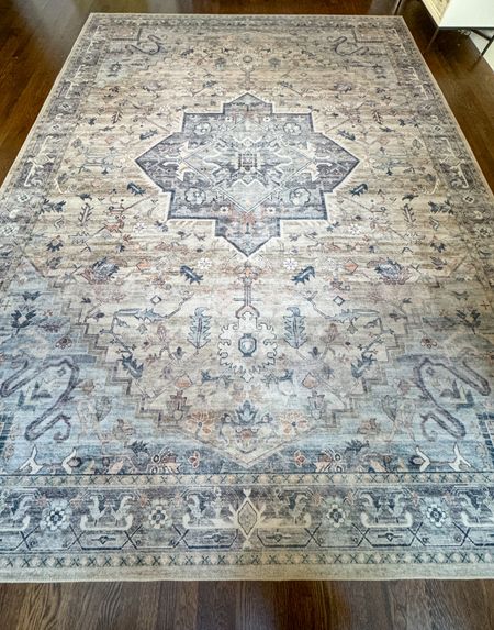 This vintage inspired printed rug is perfect for neutral homes with a little cool to them. It’s the perfect balance & this 9x12 is under $320!




#LTKhome