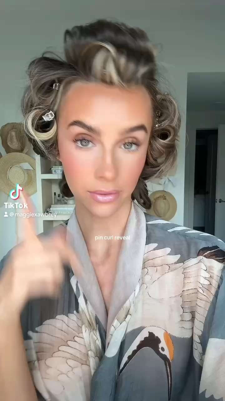 pin curl hair routine ✨

#hairroutine #pincurls #beautyfavs 

 #LTKBeauty