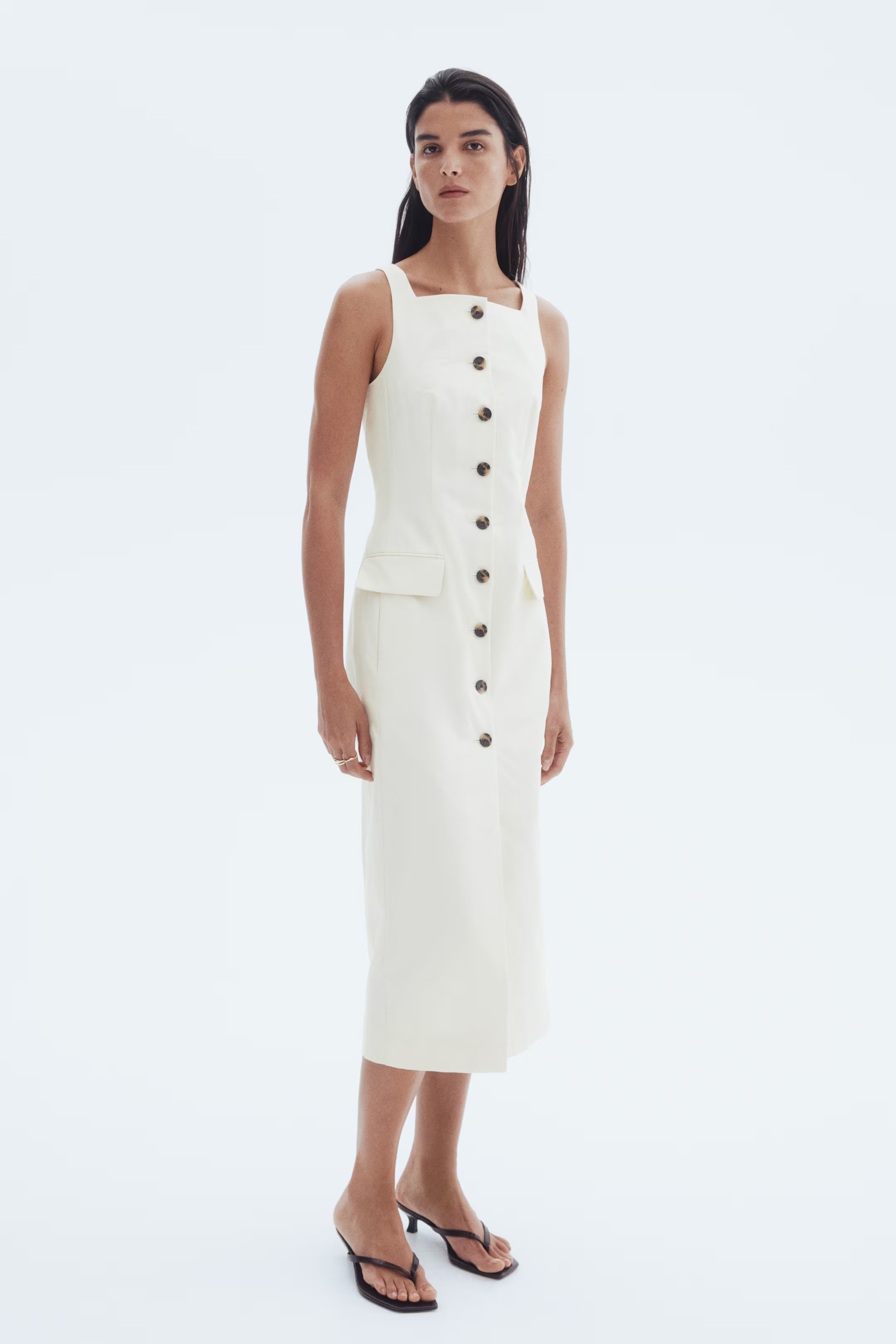 Long button-front dress | H&M (UK, MY, IN, SG, PH, TW, HK)
