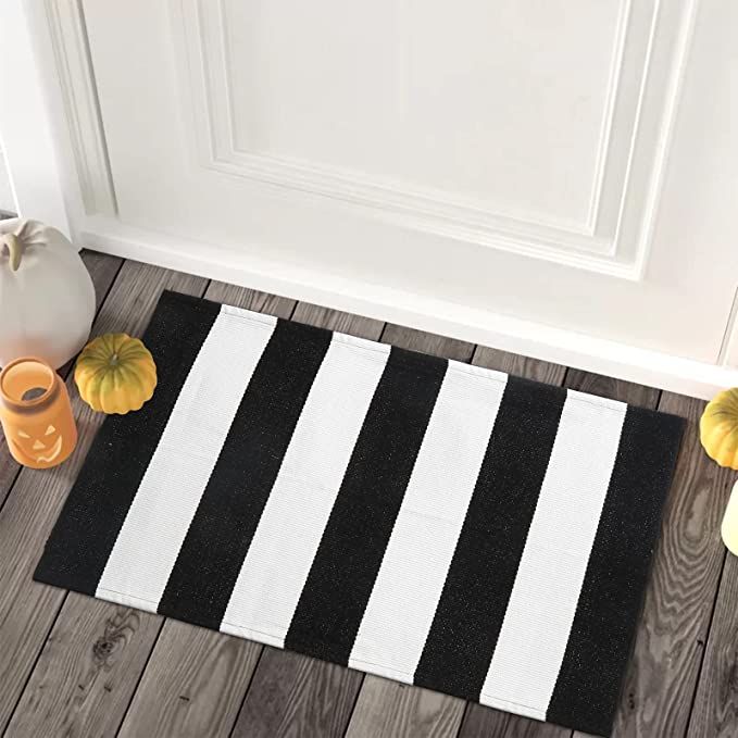 Collive Black and White Outdoor Rug Doormat 24’’ x 35’’, Cotton Woven Porch Rug Outdoor I... | Amazon (US)