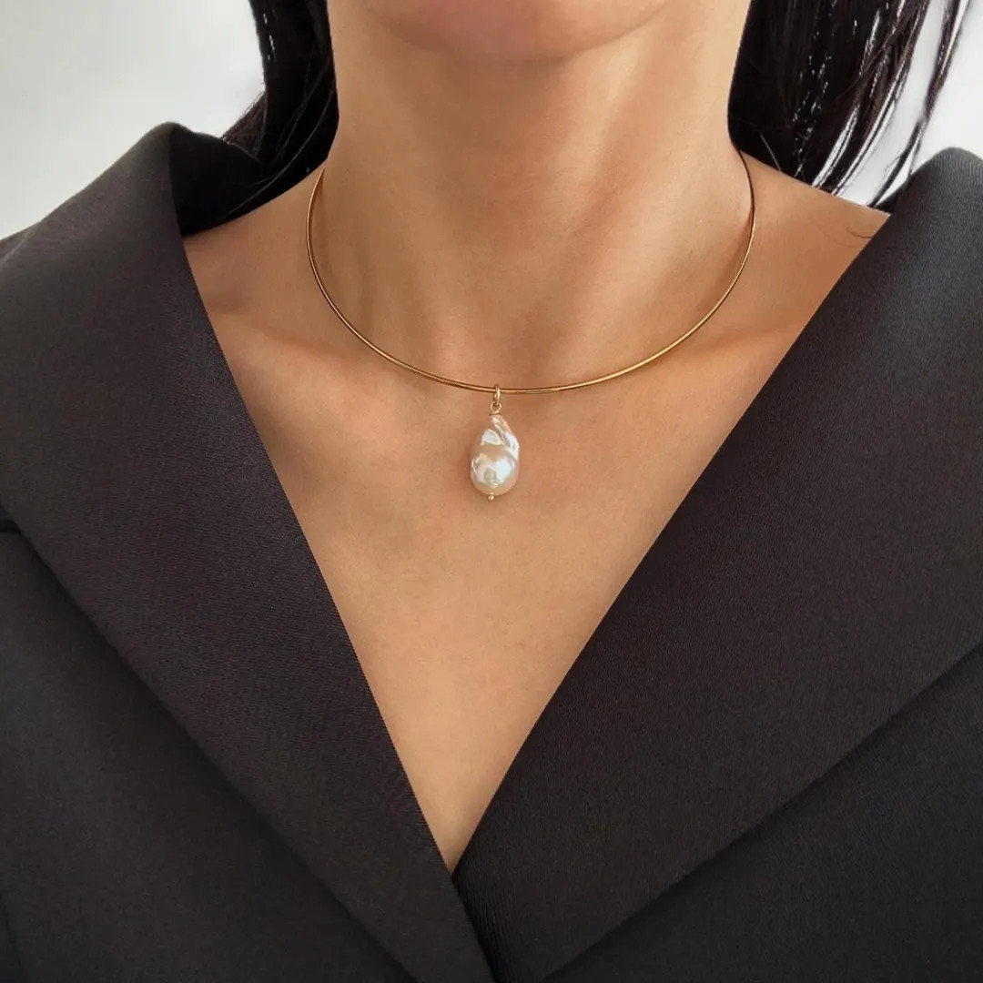 Minimalist Baroque Pearl Necklace \u2022 Freshwater Pearl Neck Collar \u2022 Elegant Women Gifts | Etsy (Global)