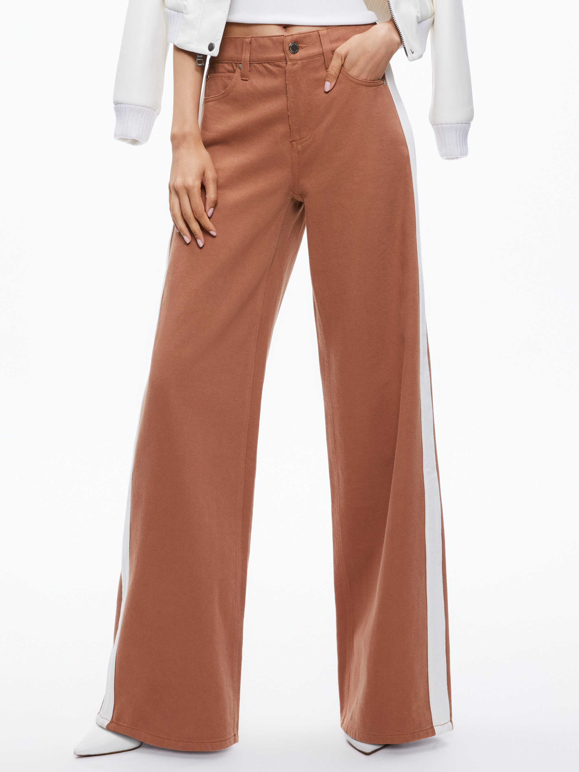 TRISH SIDE STRIPE JEAN | Alice + Olivia