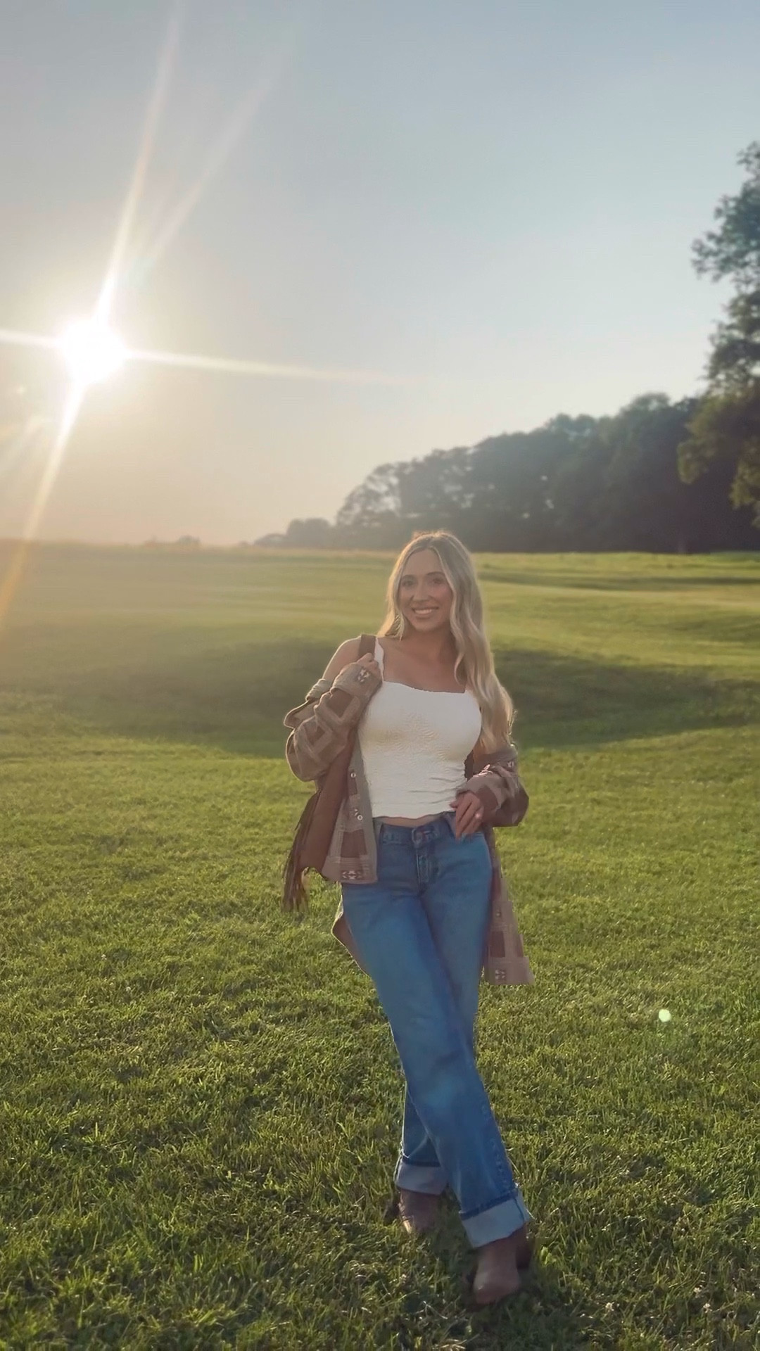 Fall style is officially here 🍂🤠 Partnering with @Wrangler to share the coziest Western-inspired staples for the season — think vintage-feel denim, oversized shackets, cozy fleece jackets, retro graphic tees, and flattering flare jeans that give all the leg-for-days energy. These are the pieces I’ll be reaching for on repeat all autumn long — perfect for pumpkin patch days, coffee runs, or casual nights out. Everything is linked on my LTK so you can shop the exact fits ✨

#Wrangler #WranglerJeans #FallStyle #WesternStyle #BohoStyle #FlareDenim #FallOutfits #Shacket #FleeceJacket #GraphicTeeOutfit #FallWardrobeStaples #LTKFallFashion #LTKJeans


#LTKautumn #LTKStyleTip #LTKSeasonal