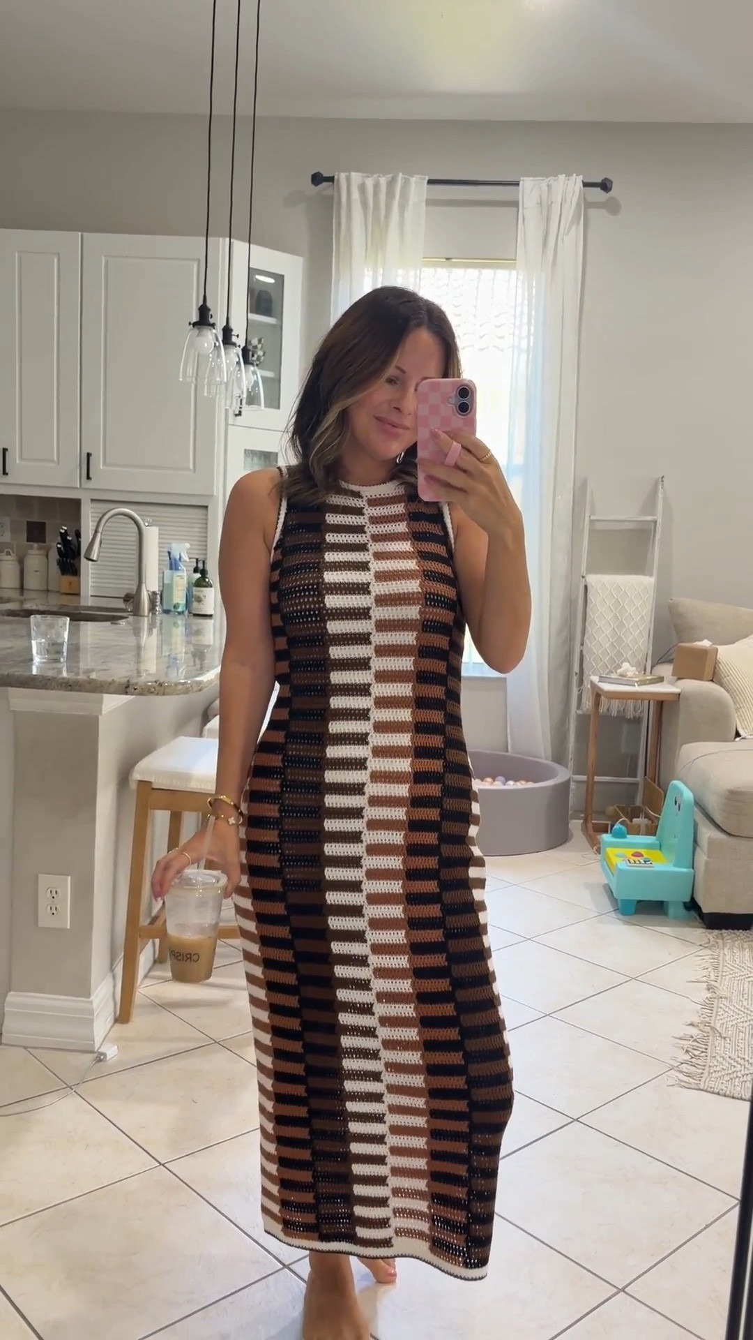 Never gotten so many compliments on a dress. Wearing an extra small size down.

#LTKgrwm #LTKdayinmylife #LTKmomlife