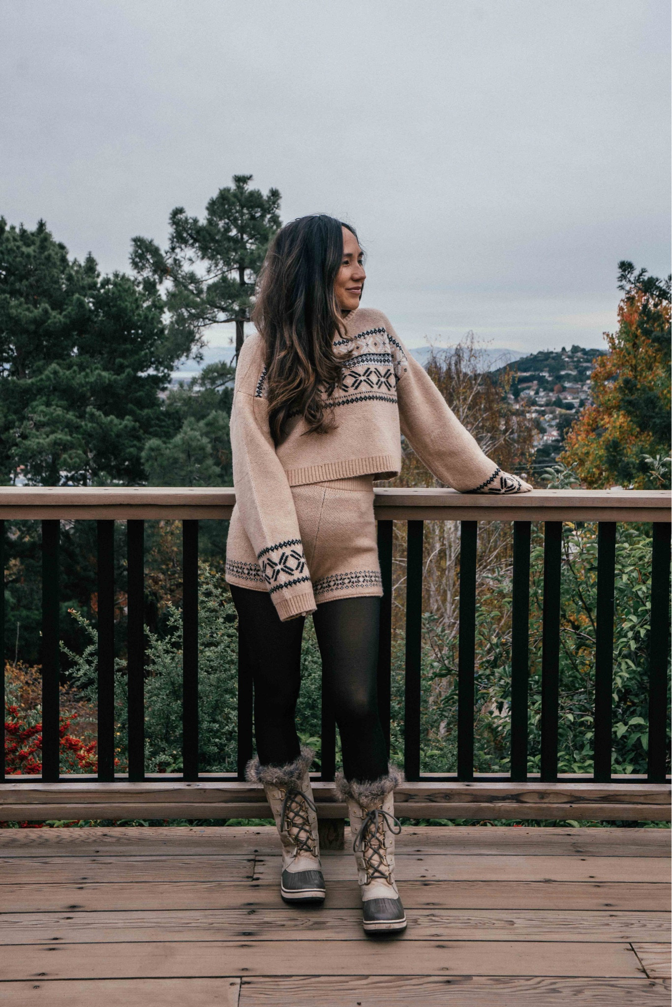 The coziest sweater + shorts set from Target for less than $30!

Target fashion, Target sweaters, winter fashion, Target style

#LTKSeasonal #LTKfindsunder50 #LTKstyletip