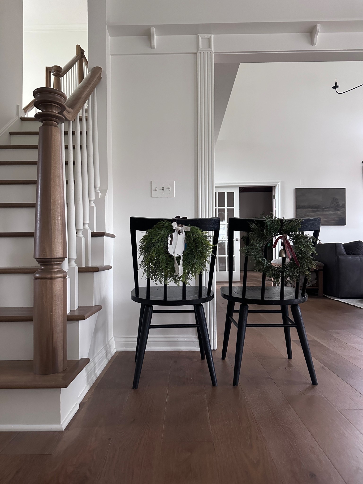 Mini wreaths for chairs & stools still in stock! 



#LTKHome #LTKSeasonal #LTKHoliday