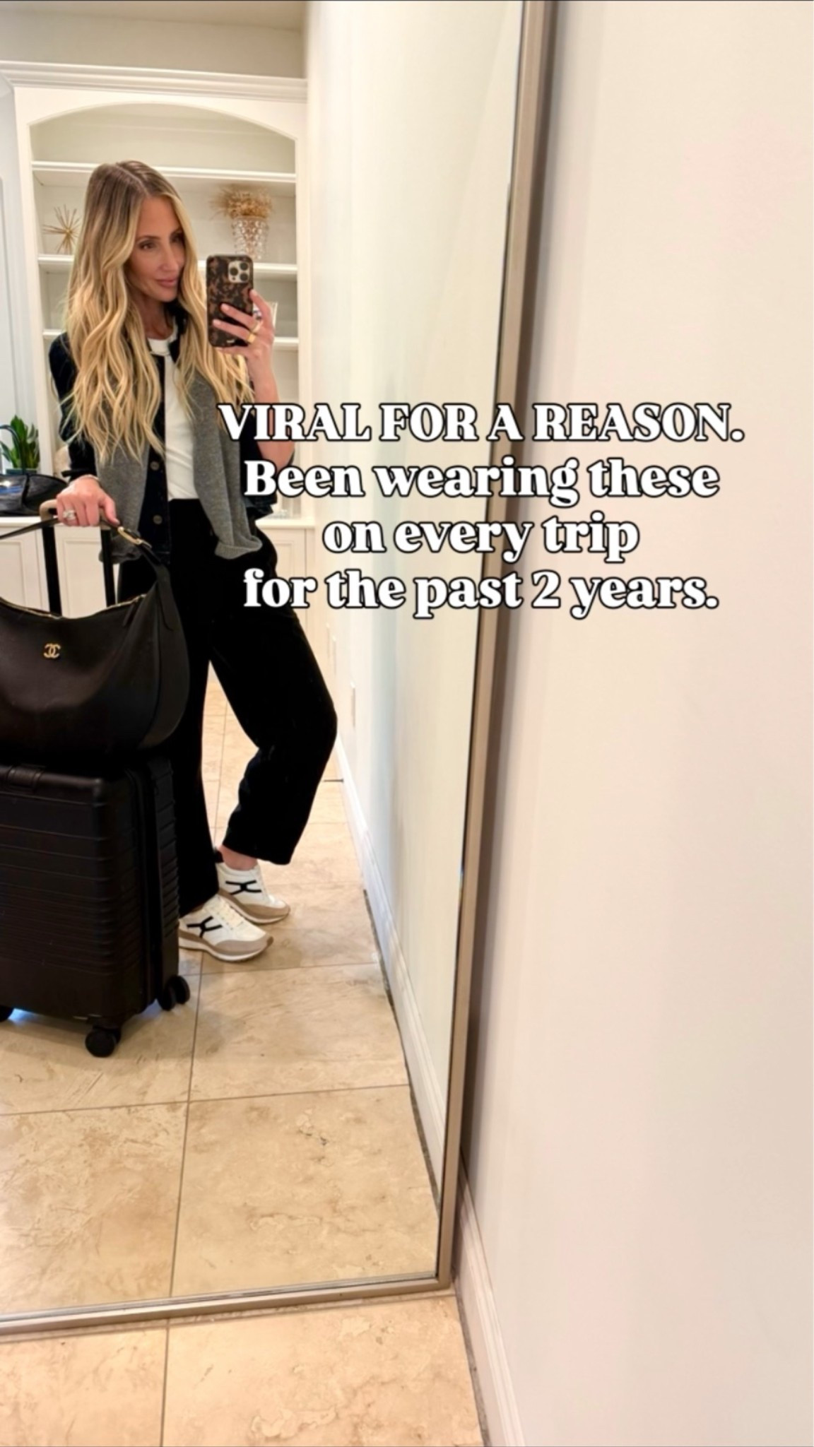 I live in these pants. Wearing a size small. 

trendy fashion, chic outfits, elevated wardrobe, comfy outfit, everyday outfit, fall trends, ootd, viral outfit
