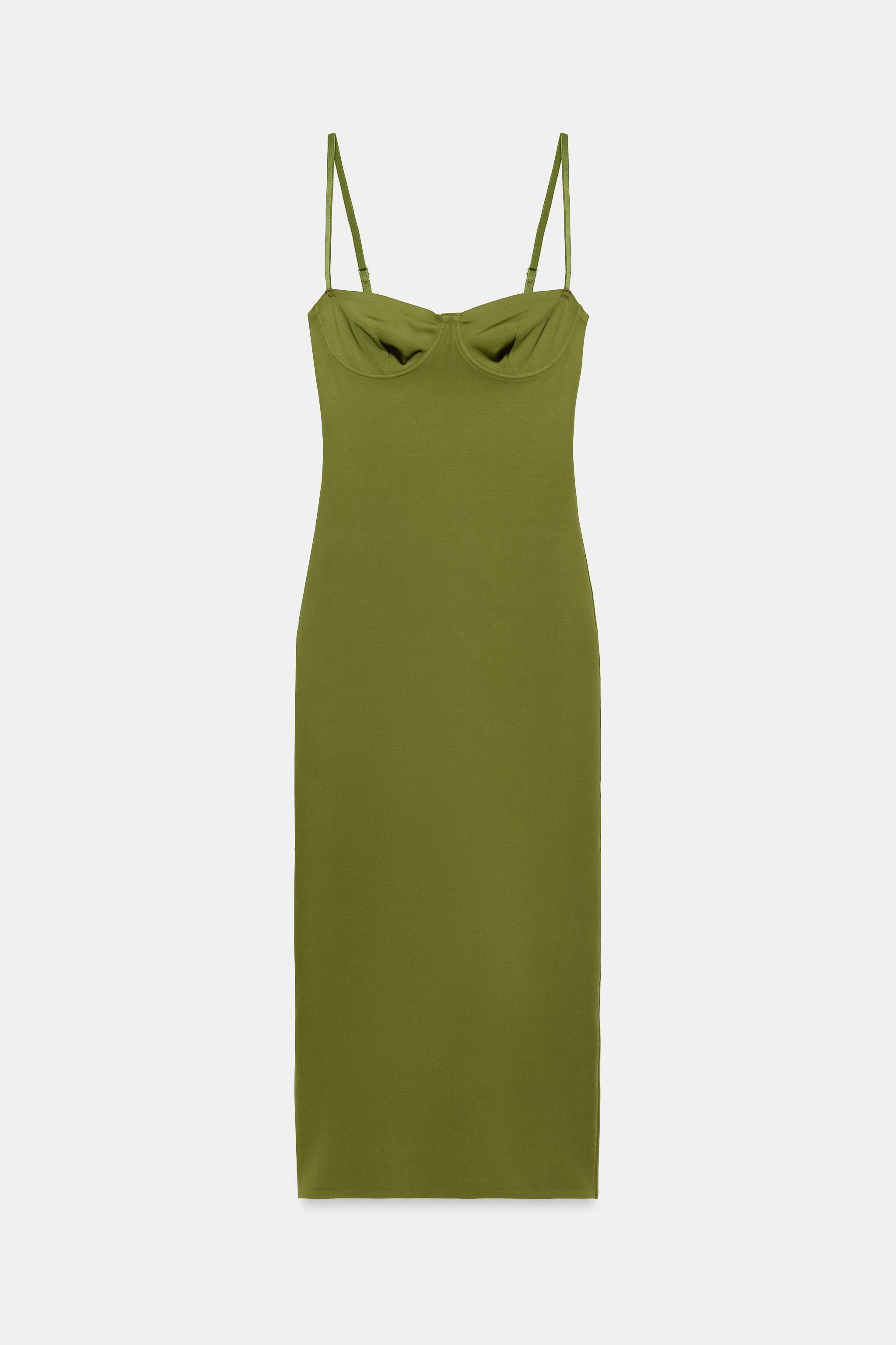 Model height: 178 cmMidi dress made from a polyamide-blend yarn. Features a sweetheart neckline a... | Zara UK