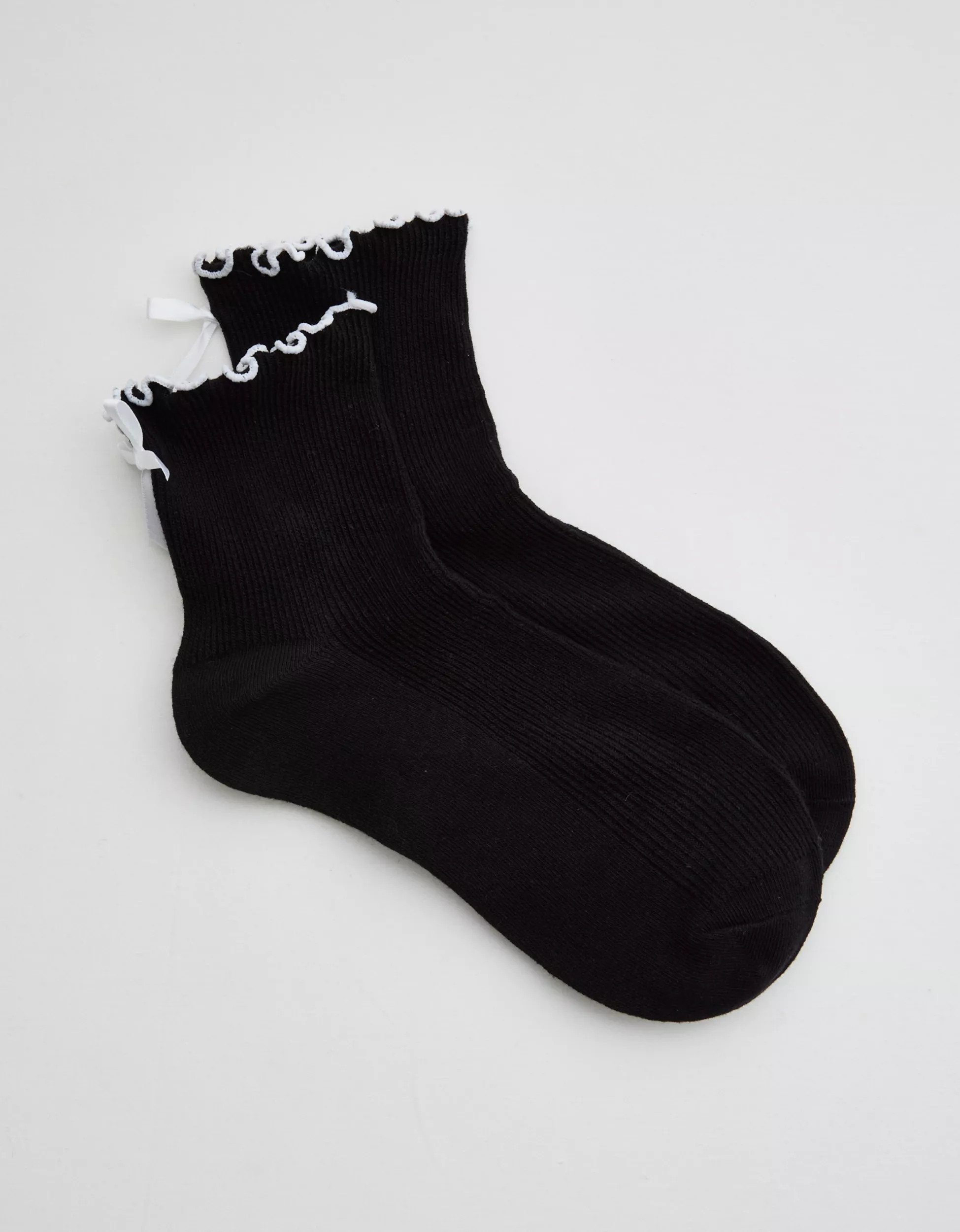 Aerie Scallop Tipping Bobby Socks | Aerie