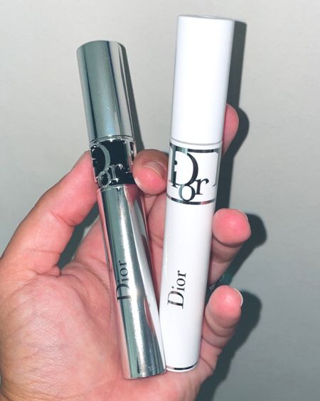 DiorDiorshow 24h Buildable Volumizing Mascara 

Diorshow Maximizer 3D Triple Volume Plumping Lash Primer - Dior
Sephora

lengthening mascara



#LTKFind #LTKbeauty #LTKsalealert