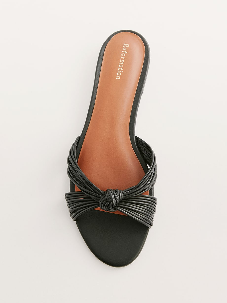 Peridot Mignon Knot Flat Sandal | Reformation (Global)