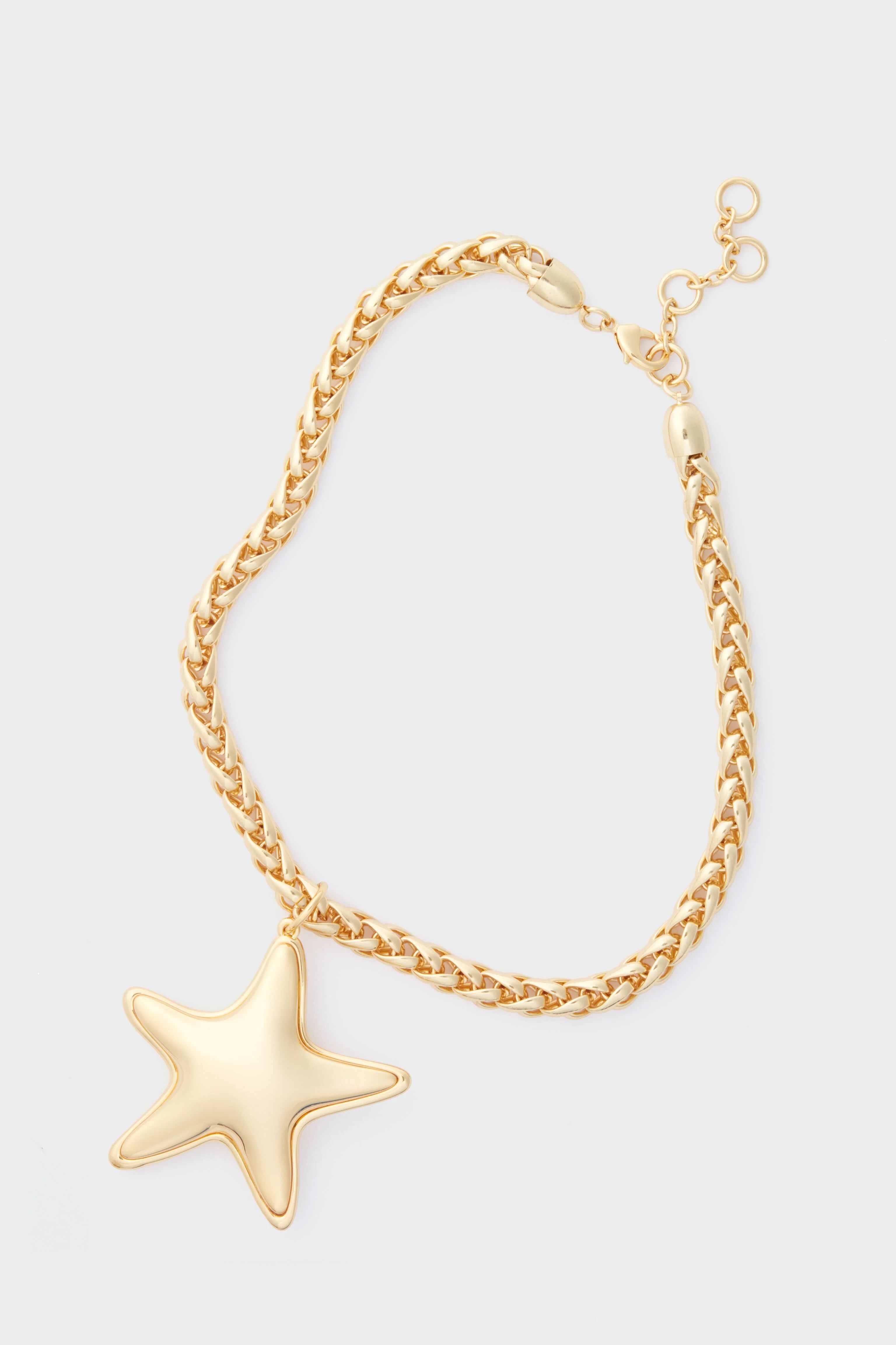 Gold Starfish Pendant Necklace | Tuckernuck (US)