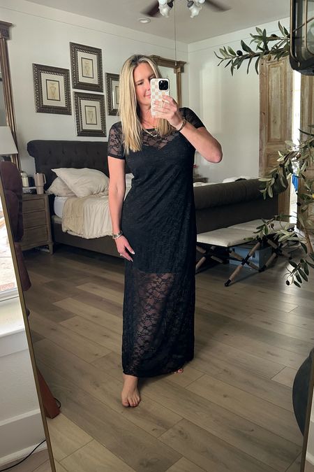 POV you found the perfect dress for any occasion at a super affordable price

Boho lace dress lbd summer spring chic target 2024 curvy women fashion 

#LTKSpringSale #LTKmidsize #LTKover40