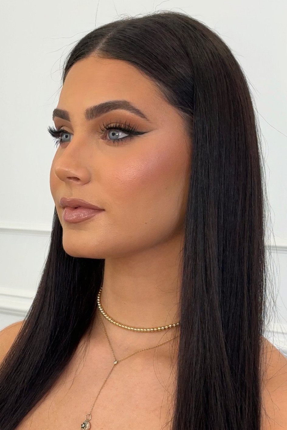 classic makeup with a sharp liner 

#LTKbeauty #LTKMostLoved #LTKwedding