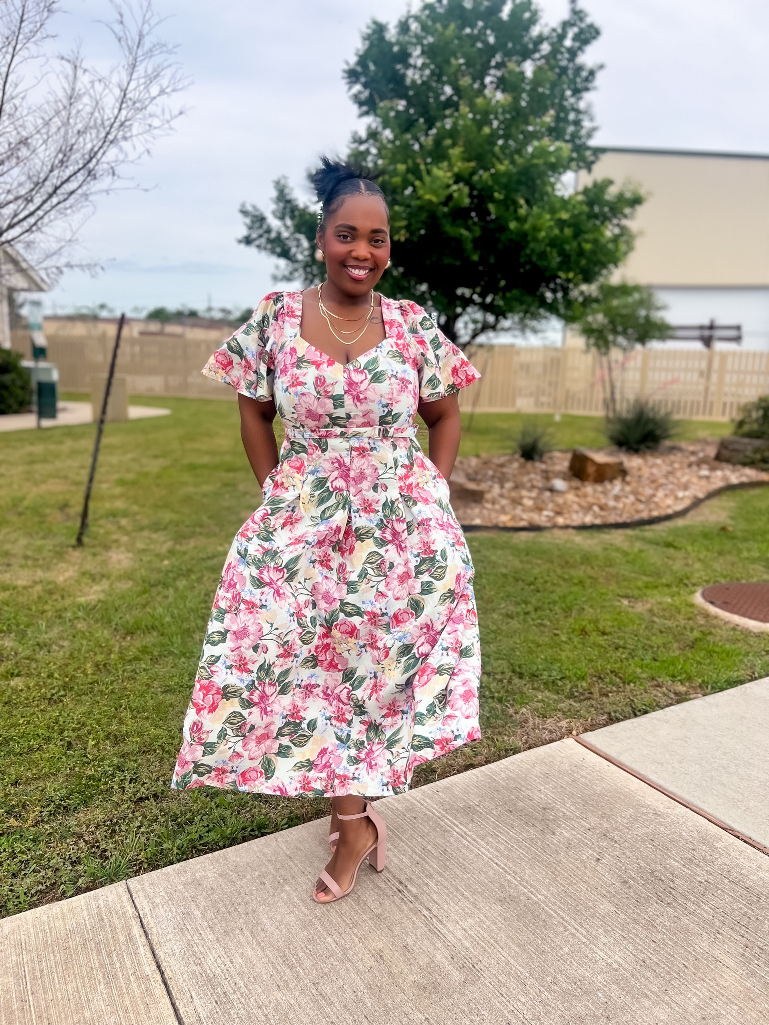 I’m loving the floral for this summer! I’m a size Large! Perfect for Mother’s Day, Brunch, Church! 

#LTKMothersDay #LTKMidsize #LTKootd