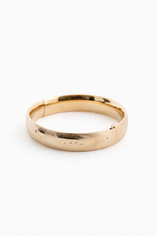 14k Yellow Gold Classic Etched Floral Bangle (.53"w) | Tuckernuck (US)