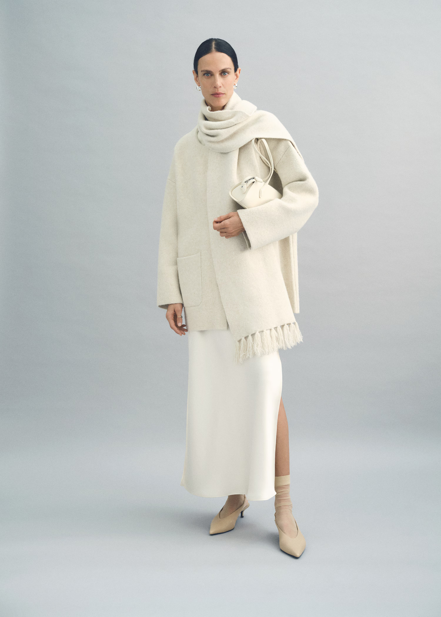 Knitted coat with detachable scarf - Women | MANGO USA | Mango (US/MX/AU)