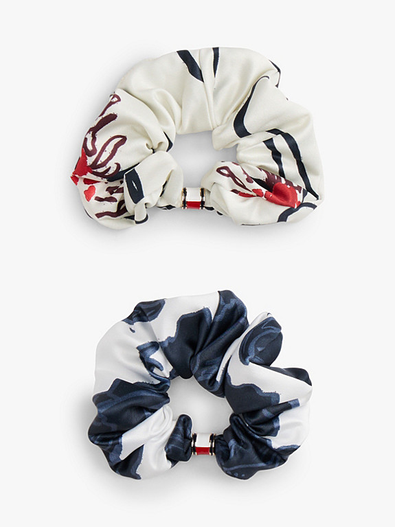 2-Pack Hilfiger Flag Floral Satin Scrunchies | Tommy Hilfiger UK