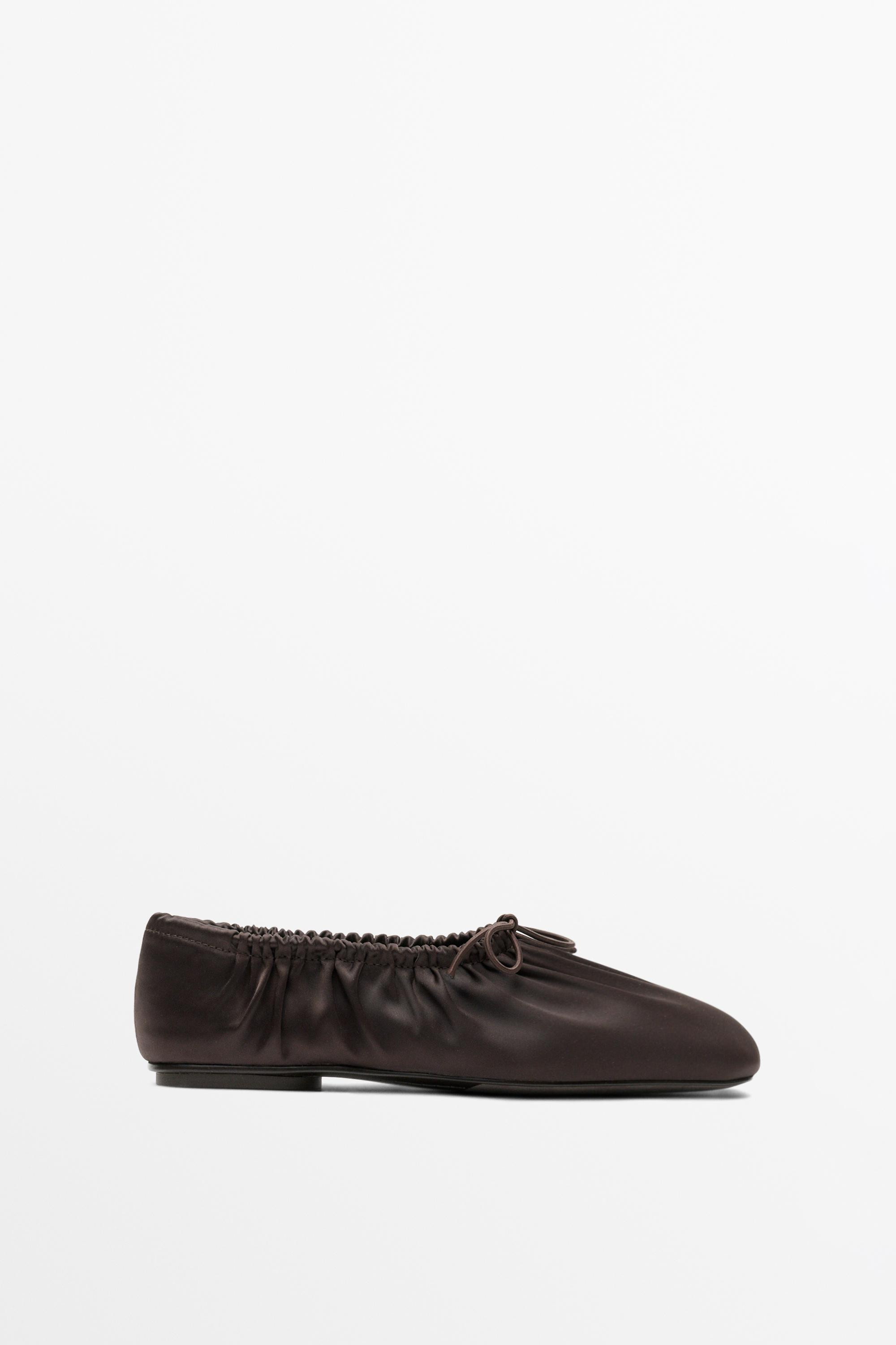 Ruched bow ballet flats | Massimo Dutti UK