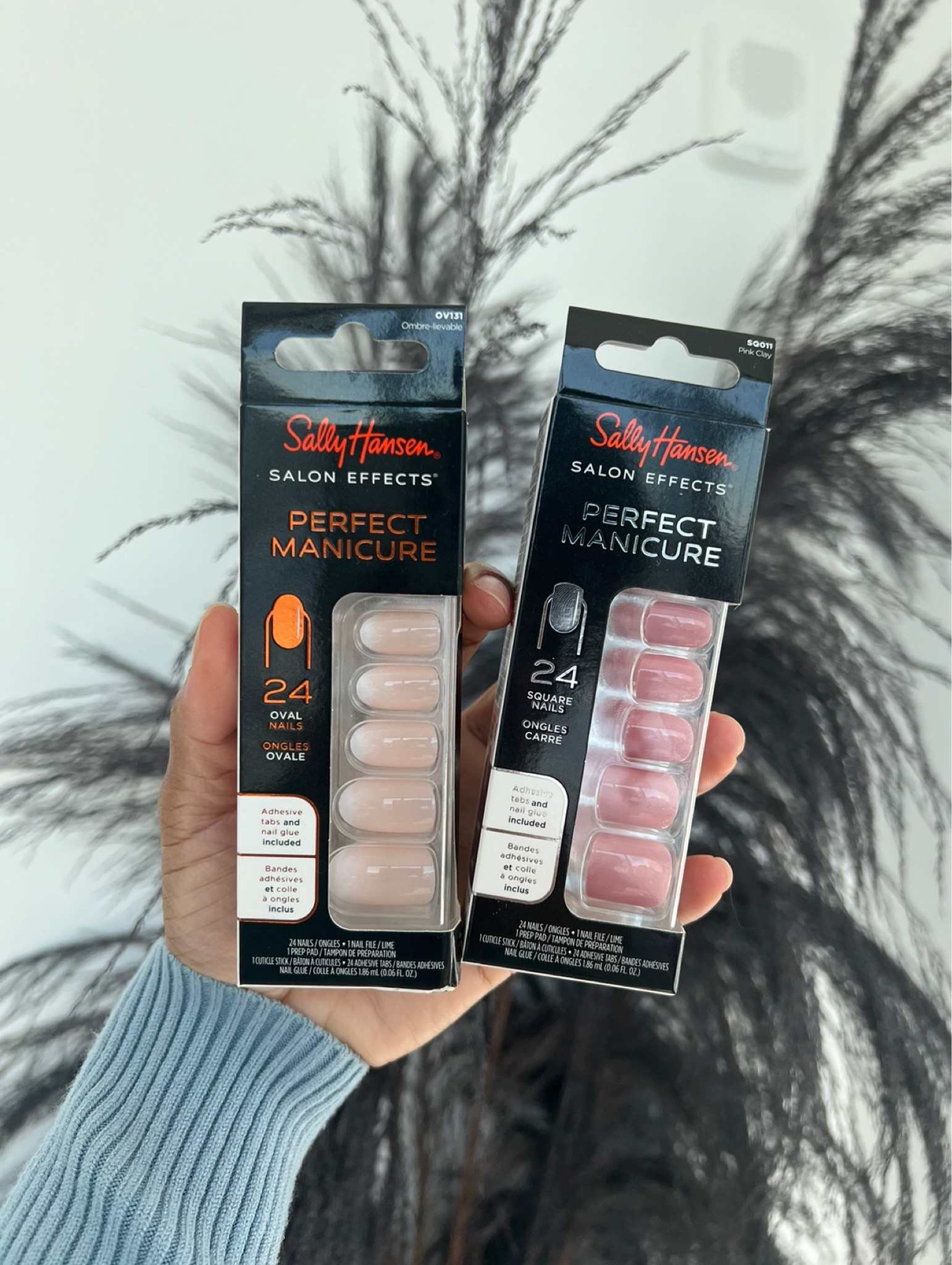 #AD Which nail set + outfit should I wear for date night today!? 

These @SallyHansen Salon Effects Perfect Manicure sets in the shade Pink Clay & Ombre-lievable are perfect for a last minute movie night ! It literally took me less than 10 mins to apply and I absolutely LOVE them! BTW you can find them at @target! So… which should I choose? #sallyhansen #targetpartner #target



#LTKbeauty
