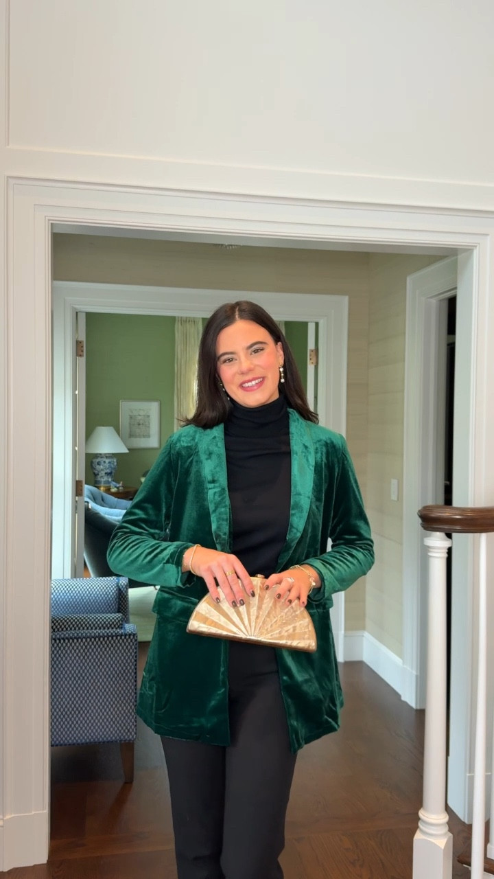 Holiday blazers from Amazon! Each are perfect for a holiday gathering or a work Christmas party!🎄✨ 

#LTKGiftGuide #LTKSeasonal #LTKHoliday