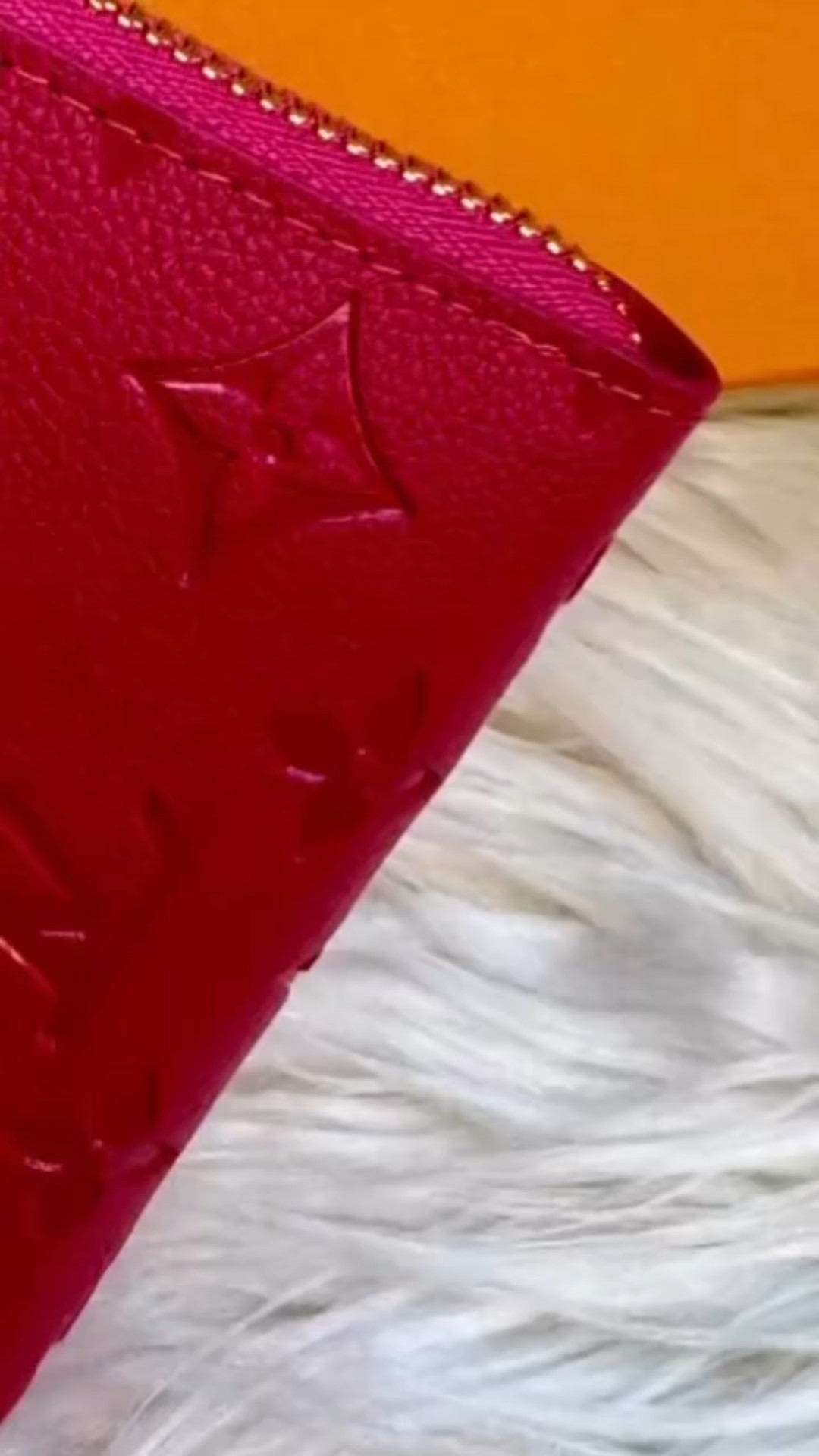 Let’s talk about the prettiest little wallet I’ve ever shared.
 This pink pebbled leather zip-around wallet is small but mighty—chic enough to elevate any bag, and smart enough to hold all your essentials. 

And yes—it’s another luxury look for less that feels like a total hidden gem. 💗

This is Bag 19 in my Affordable Handbag Series, and we’re so close to the end. If you haven’t watched the full series, now’s the time to go back and binge!
 You’ll find polished, practical, classic bags—every one handpicked for timeless style that works for women over 40.

📍Everything is linked for you in my LTK shop (tap my bio or head to @atalldrinkofstyle on LTK).

🛍️ Whether you’re building a refined wardrobe or just love a smart style find, you’ll love this one.

💬 Tell me—Do you carry a big tote or prefer a small wallet on its own? 📌 Save this post for gift ideas or upcoming trips. 👯‍♀️ Tag a friend who needs a new wallet but won’t splurge on a designer one. 📲 Share to stories to help more women over 40 discover affordable style that feels high-end.

pink pebbled leather wallet, zip-around wallet for women, designer look for less accessories, timeless wallets for women over 40, luxury wallet under $100

#LuxuryLookForLess #AffordableAccessories #ClassicStyleOver40 #PolishedEverydayStyle #LTKFindsForWomen

#LTKFindsUnder100 #LTKOver40 #LTKItBag