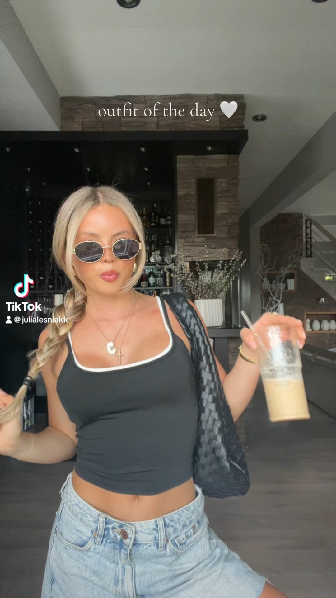 Casual OOTD 

#LTKSaleAlert #LTKVideo #LTKFindsUnder50