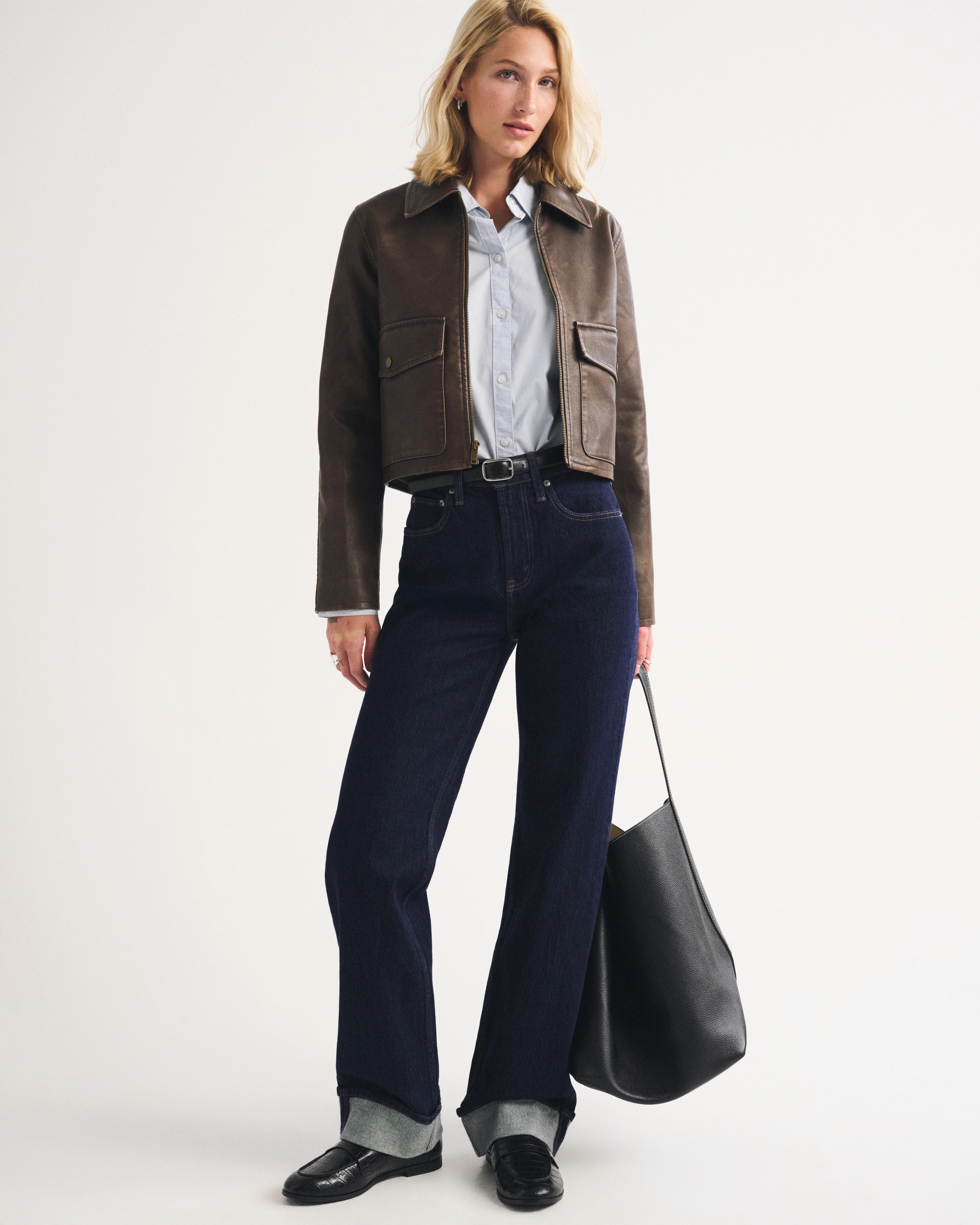 High Rise 90s Relaxed Cuffed Hem Jean | Abercrombie & Fitch (US)