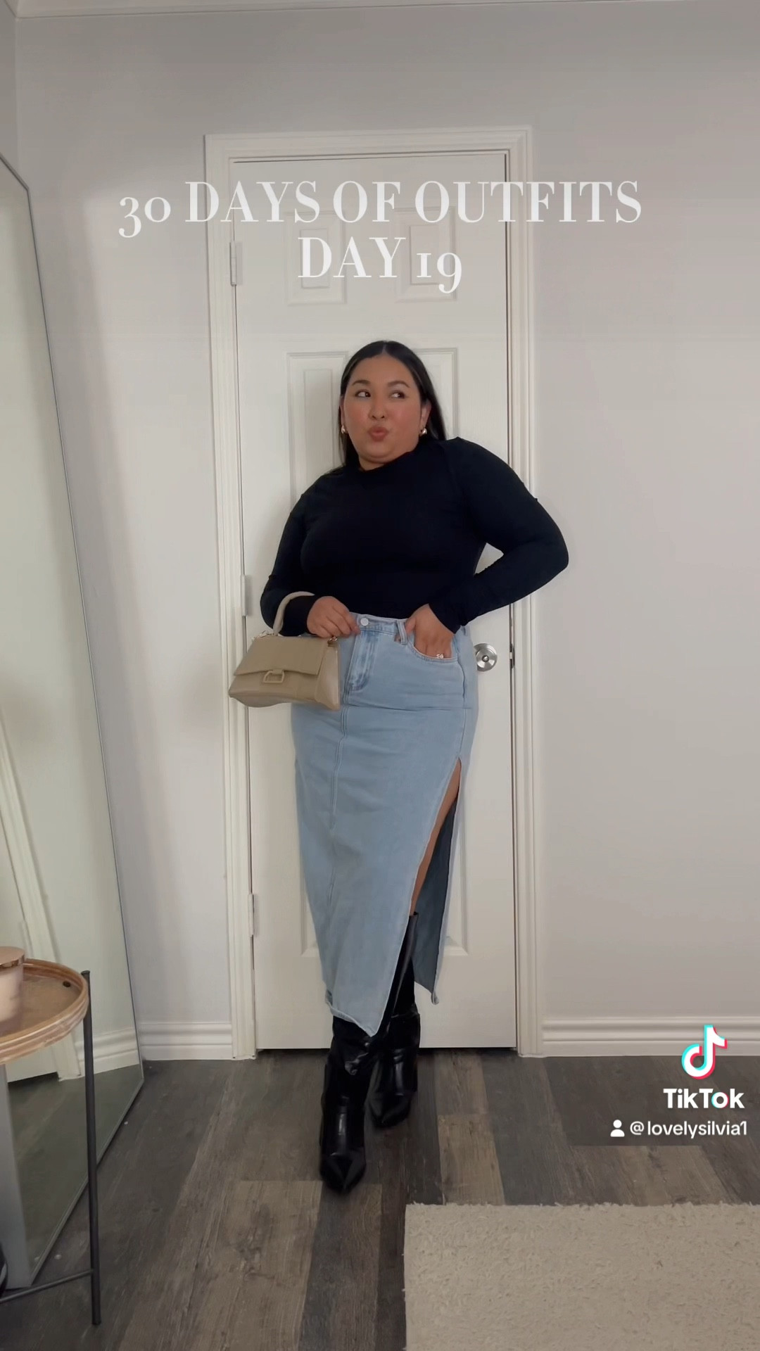 30 Days of Fall outfits: Day 19 

Fall fashion, fall outfits, fall outfit idea, neutral bag, black long sleeve top, denim midi skirt, knee high boots, black boots

#LTKSeasonal #LTKfindsunder100 #LTKmidsize